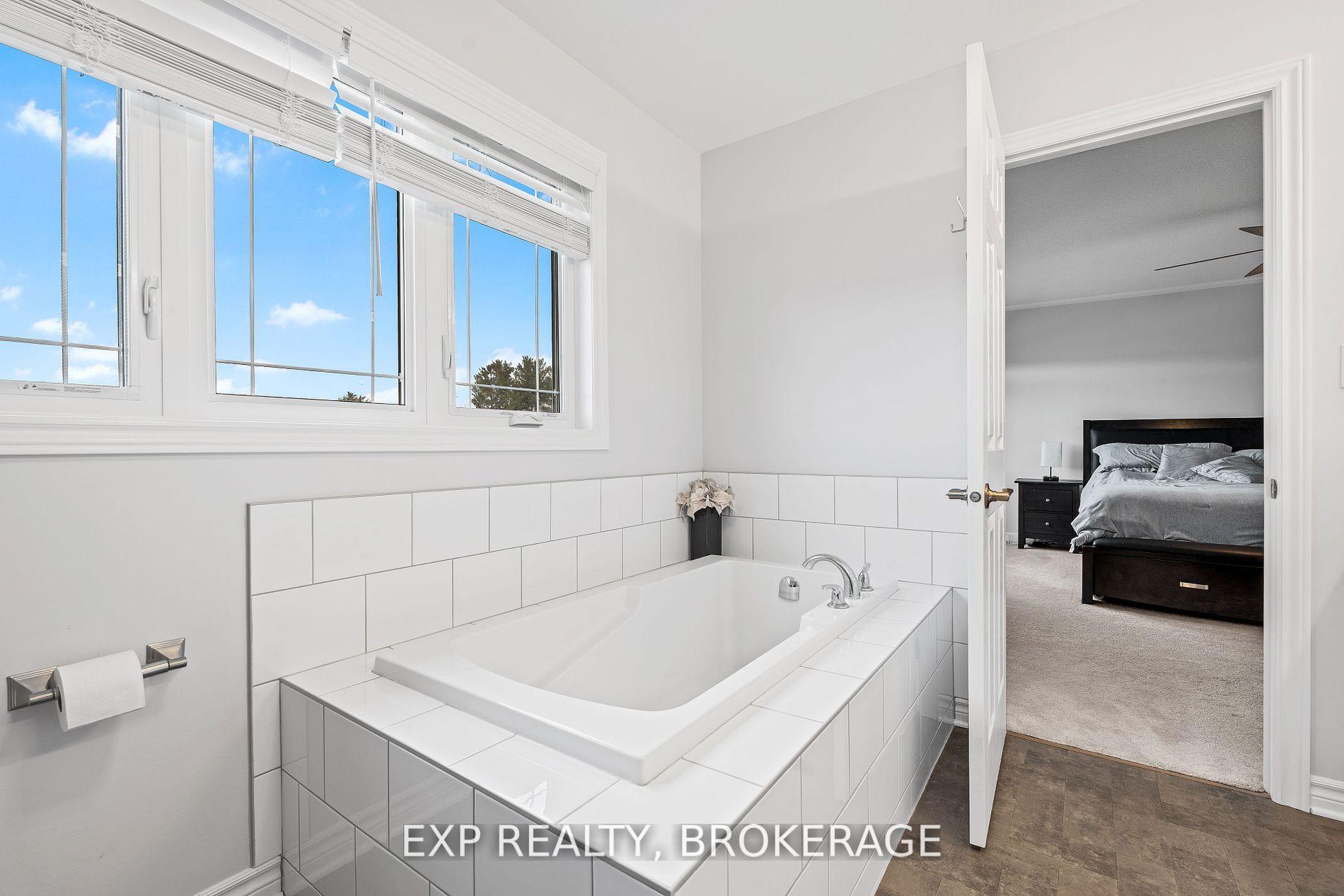 Photo 24 of 1644 Brookedayle Avenue, Kingston, City Northwest — HOMEH