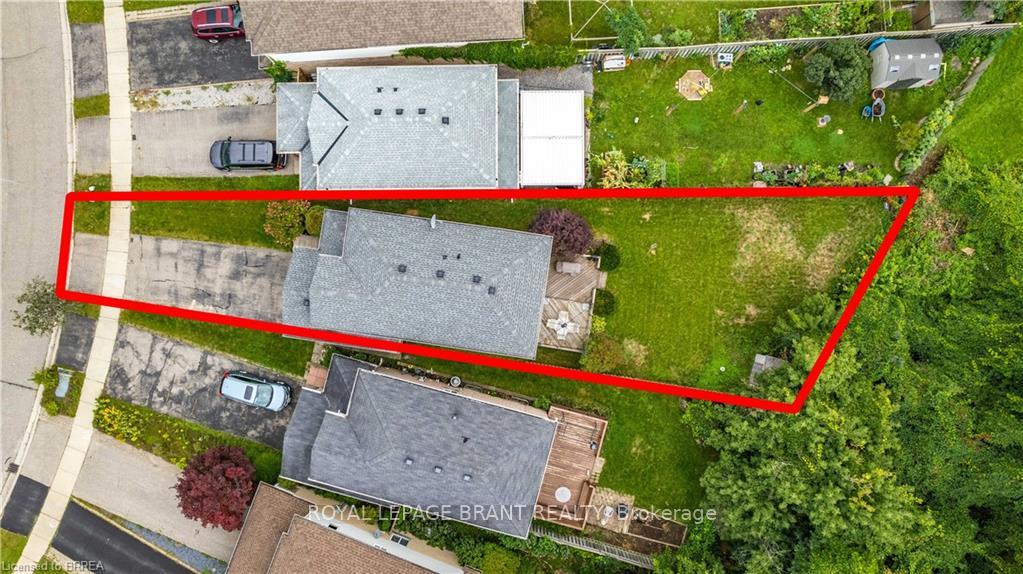 Photo 2 of 119 Pine Martin Crescent, Kitchener — HOMEH