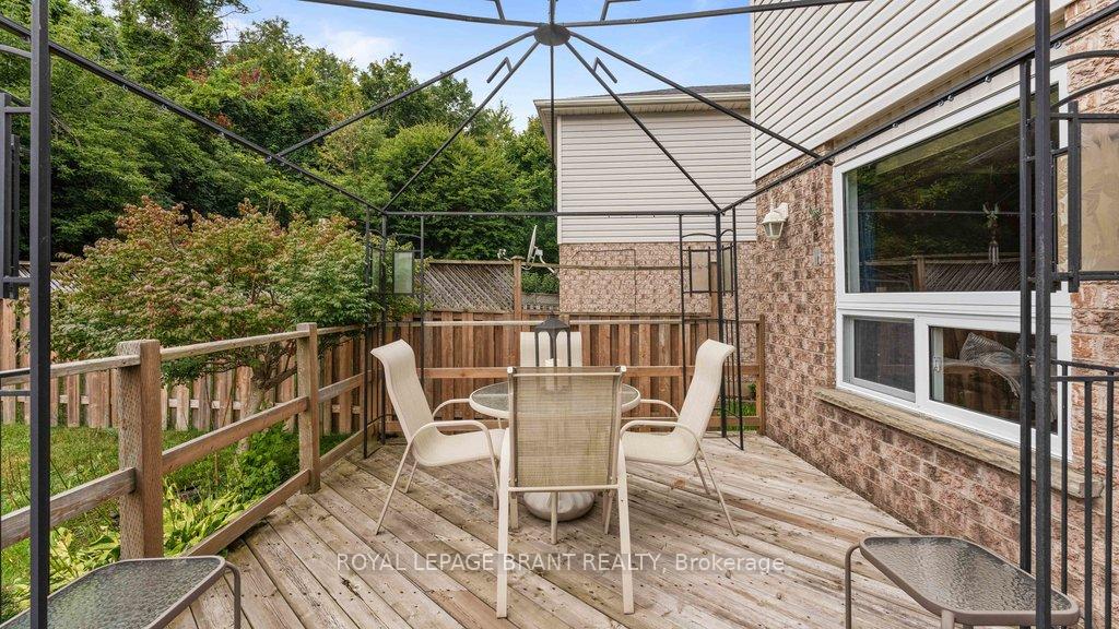 Photo 24 of 119 Pine Martin Crescent, Kitchener — HOMEH