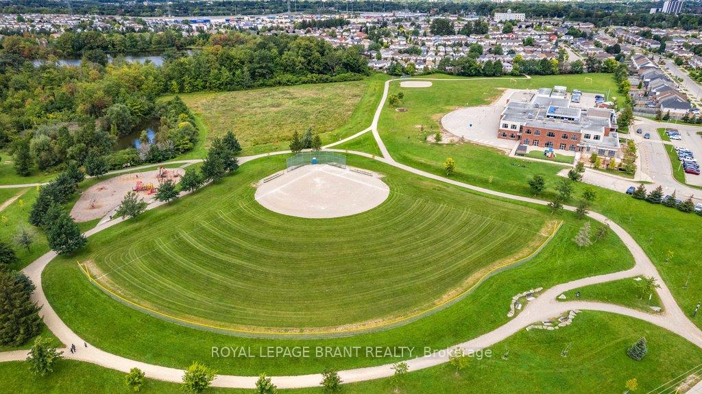 Photo 29 of 119 Pine Martin Crescent, Kitchener — HOMEH