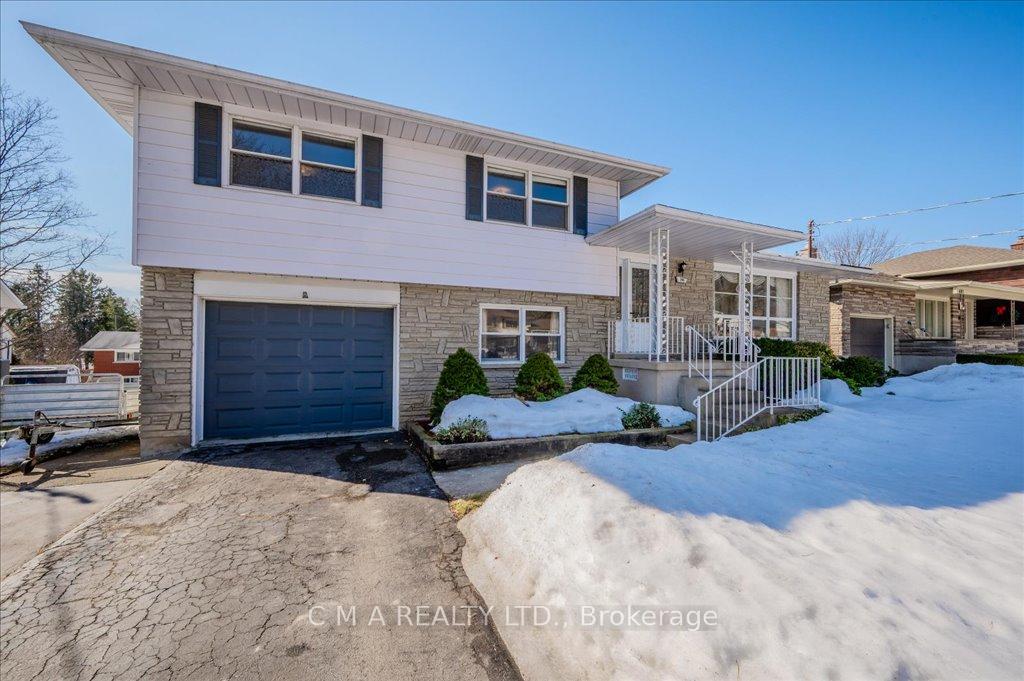 Photo 4 of 395 Forest Hill Drive, Kitchener — HOMEH
