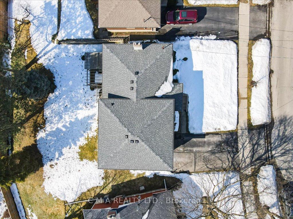 Photo 34 of 395 Forest Hill Drive, Kitchener — HOMEH