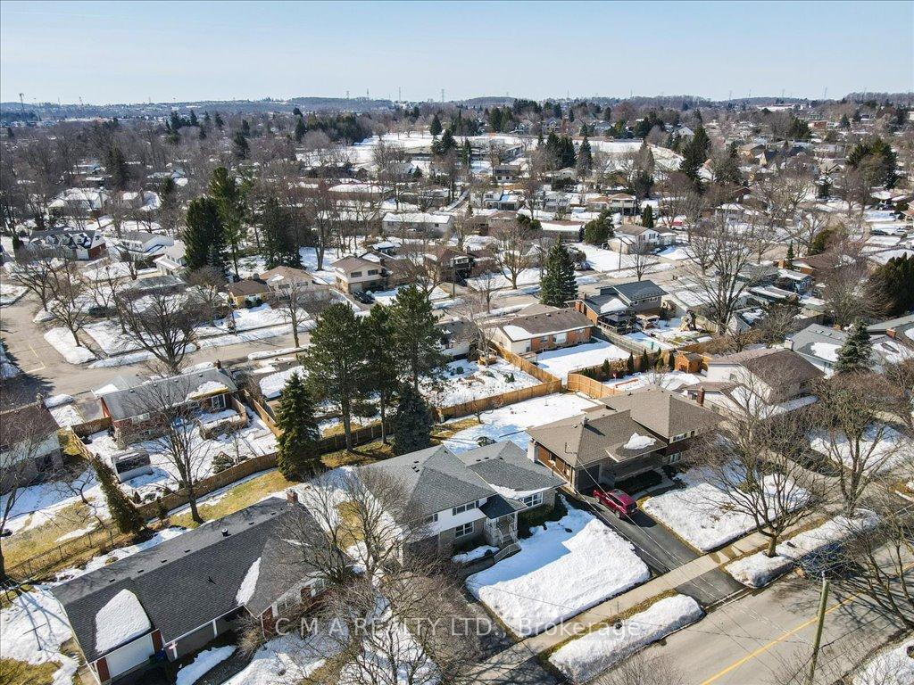 Photo 39 of 395 Forest Hill Drive, Kitchener — HOMEH