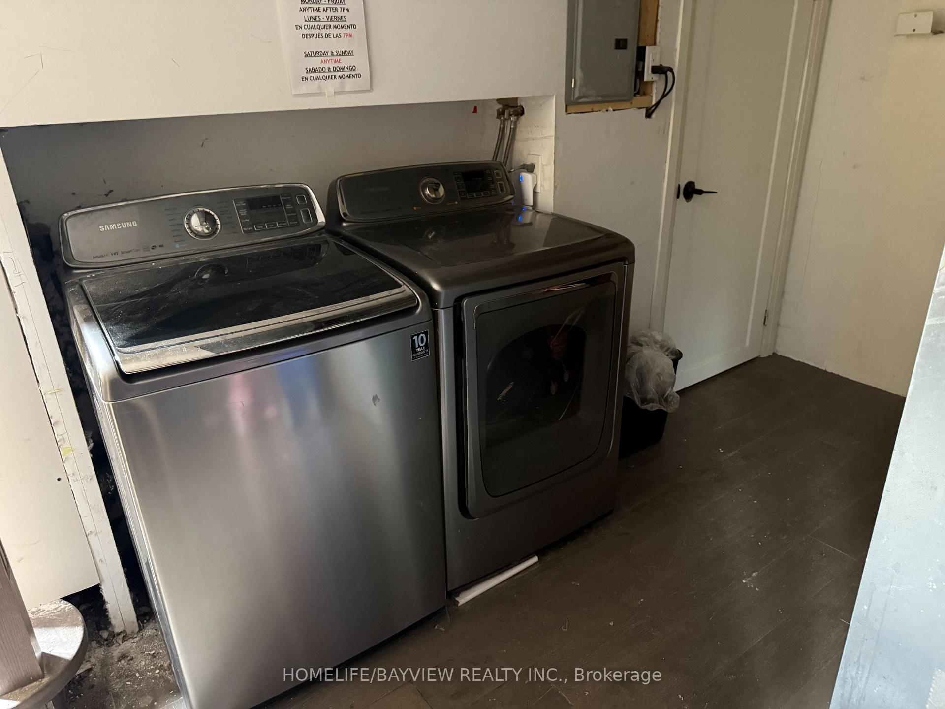 Photo 7 of 18 Jondan Crescent, Markham, Royal Orchard — HOMEH