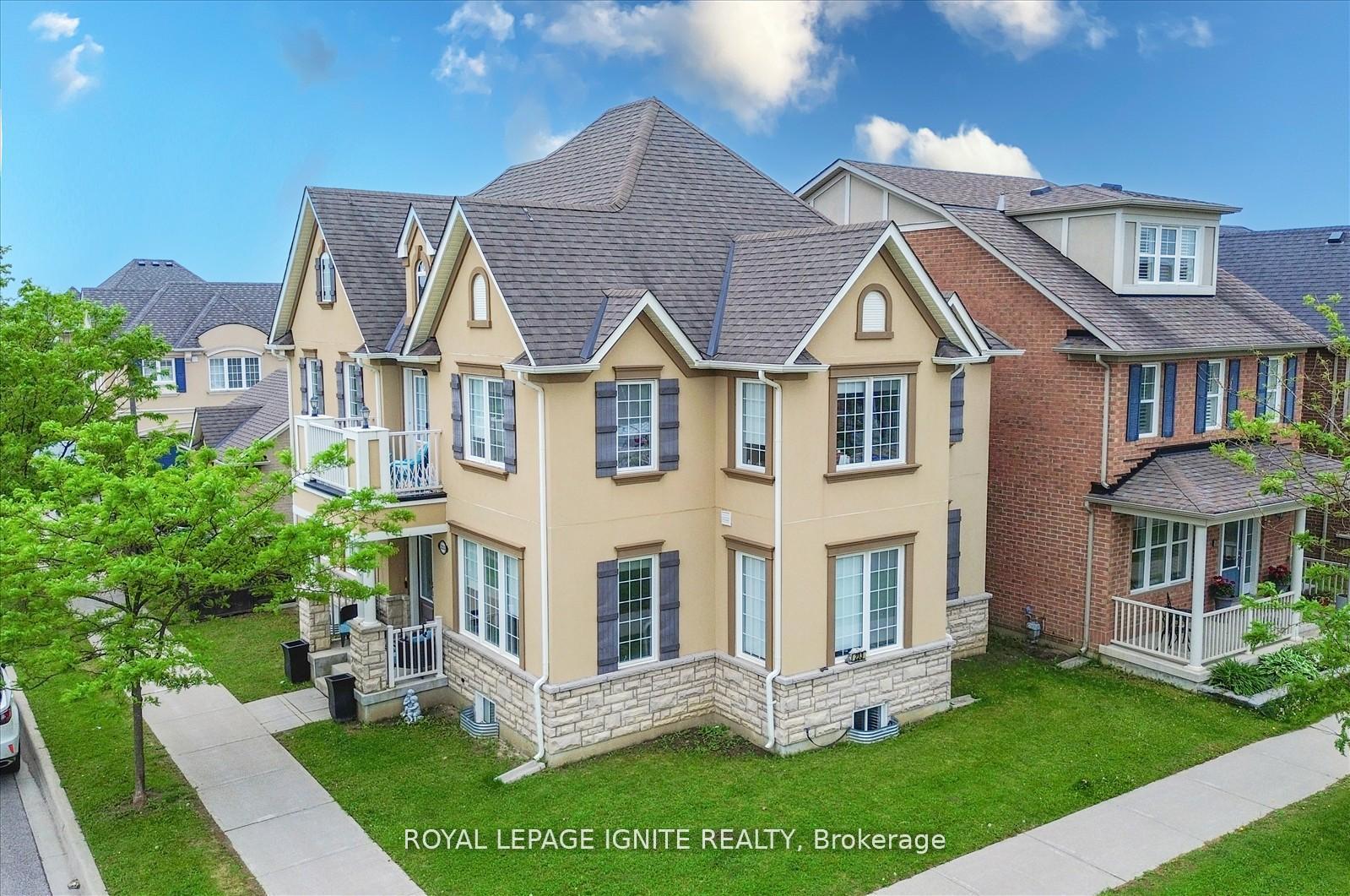 Photo 3 of 233 Cornell Park Avenue, Markham, Cornell — HOMEH