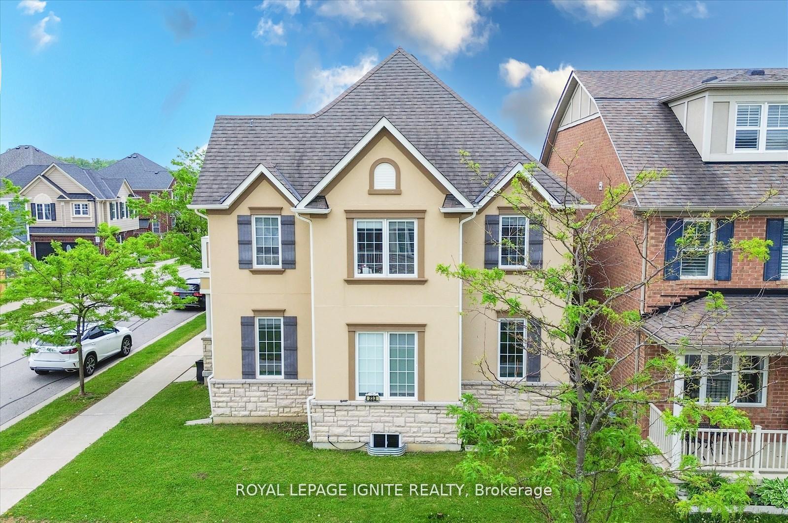 Photo 4 of 233 Cornell Park Avenue, Markham, Cornell — HOMEH