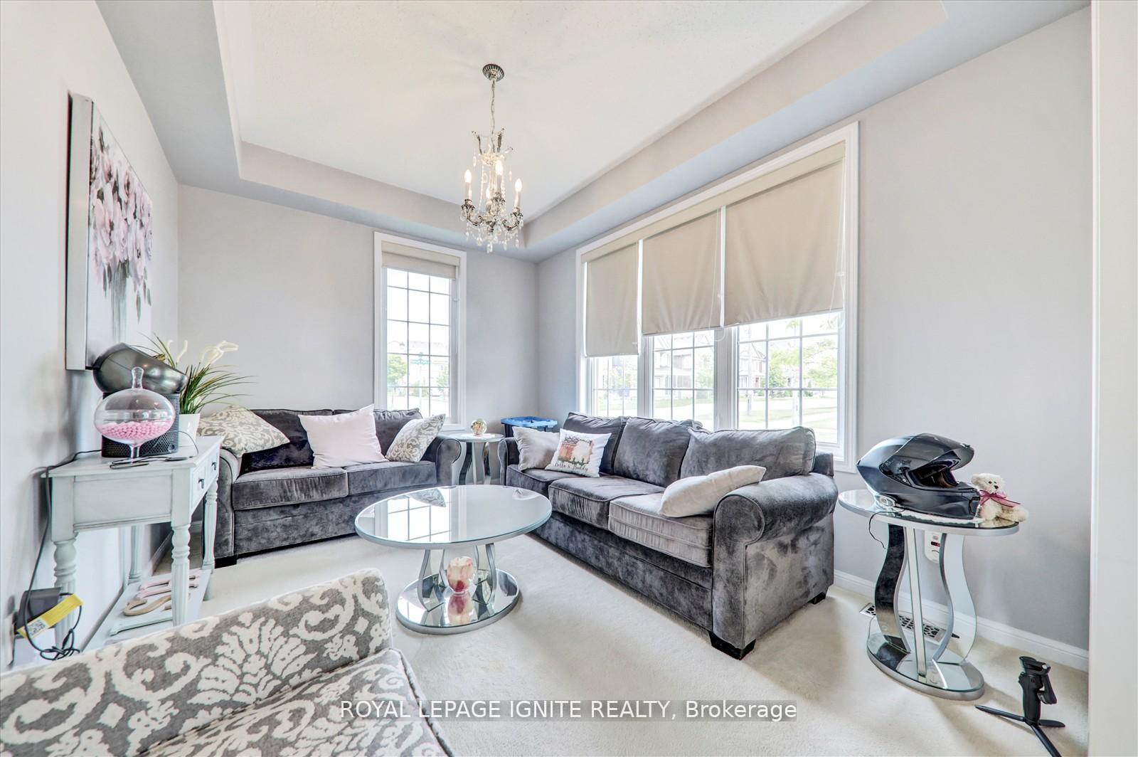 Photo 8 of 233 Cornell Park Avenue, Markham, Cornell — HOMEH