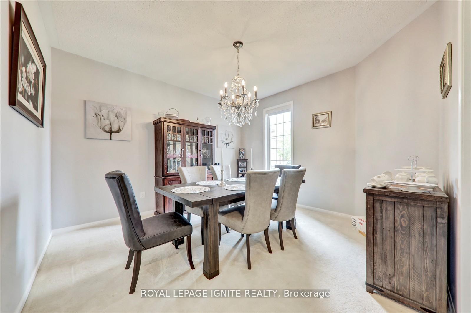 Photo 11 of 233 Cornell Park Avenue, Markham, Cornell — HOMEH