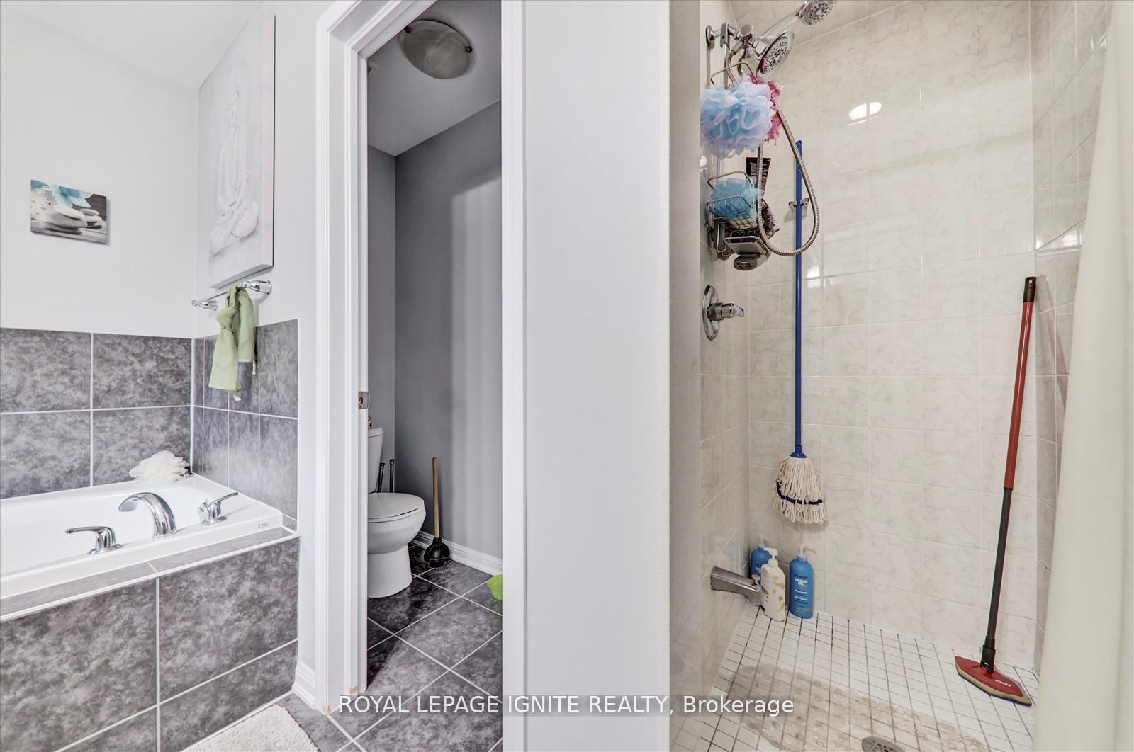 Photo 34 of 233 Cornell Park Avenue, Markham, Cornell — HOMEH