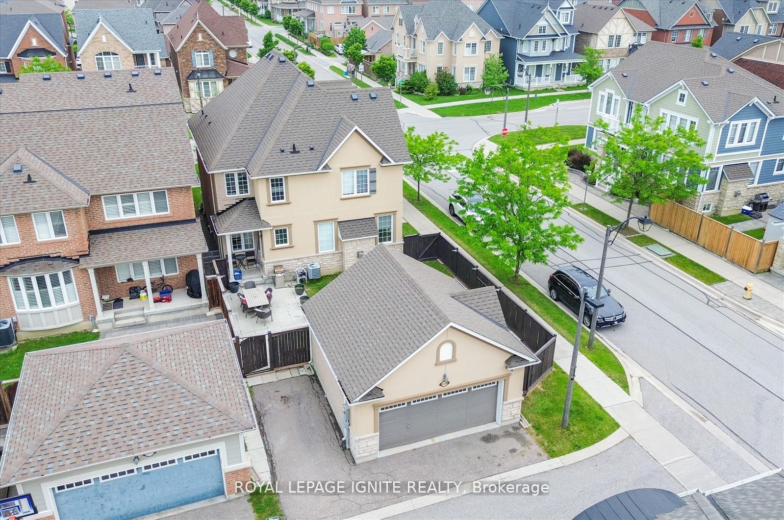 Photo 42 of 233 Cornell Park Avenue, Markham, Cornell — HOMEH