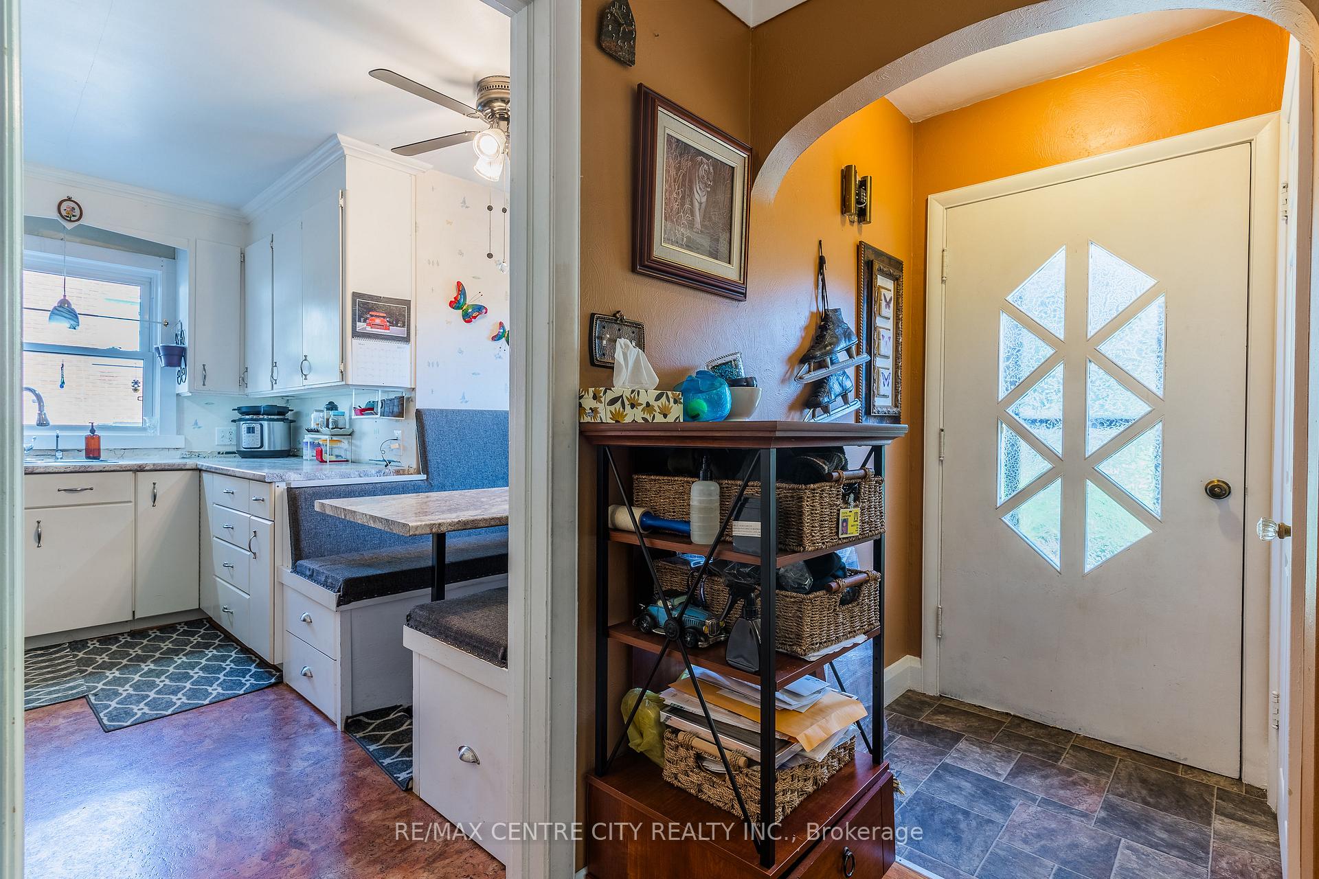 Photo 8 of 33 Turner Avenue, Kitchener — HOMEH