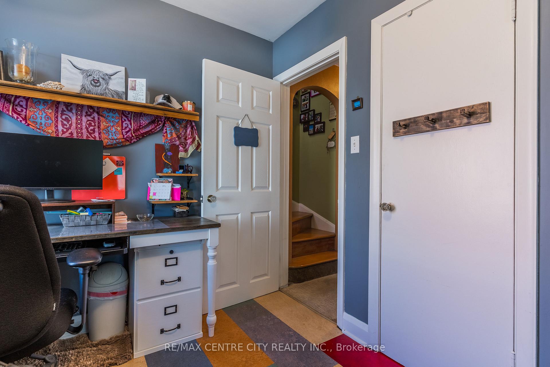 Photo 18 of 33 Turner Avenue, Kitchener — HOMEH