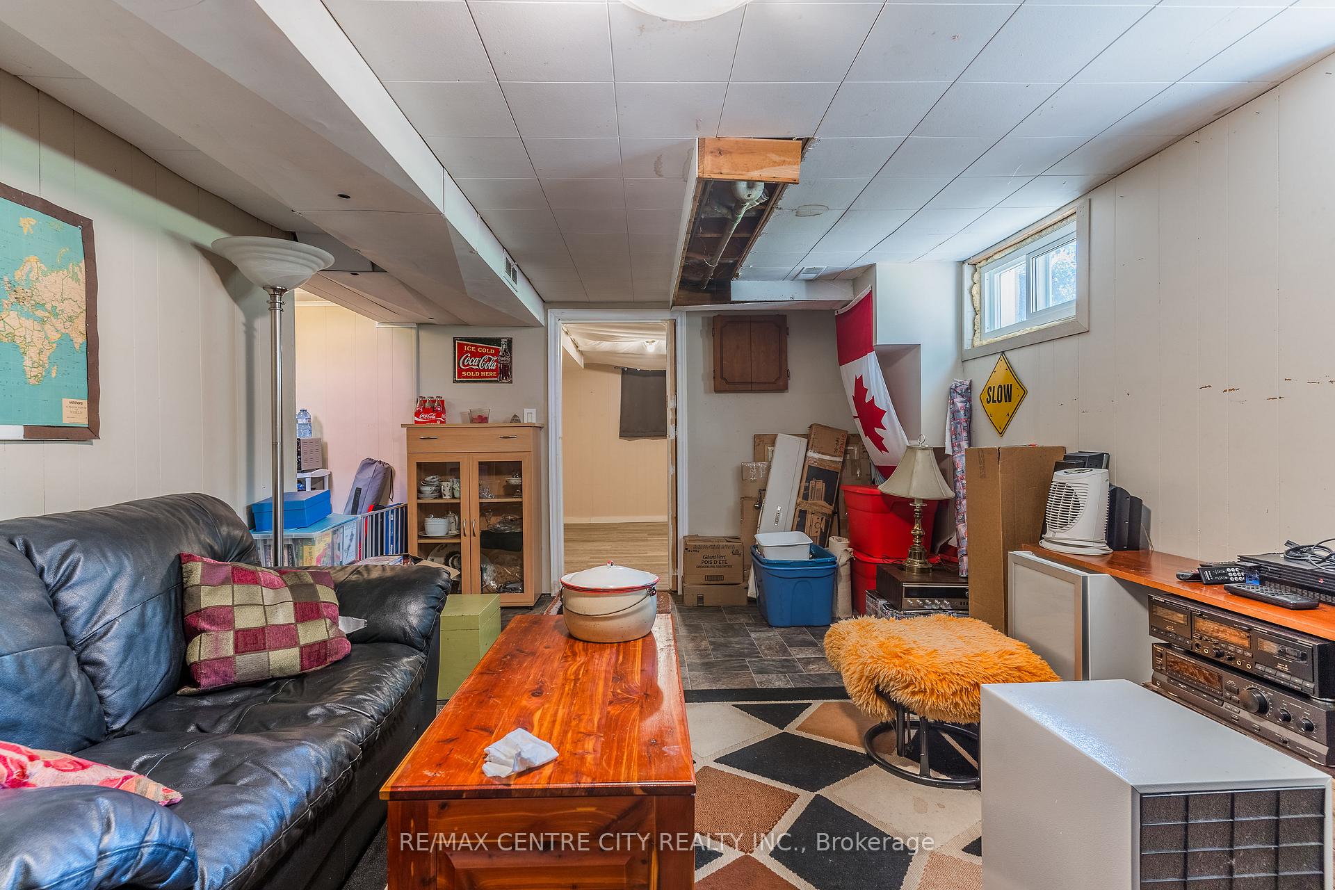 Photo 25 of 33 Turner Avenue, Kitchener — HOMEH