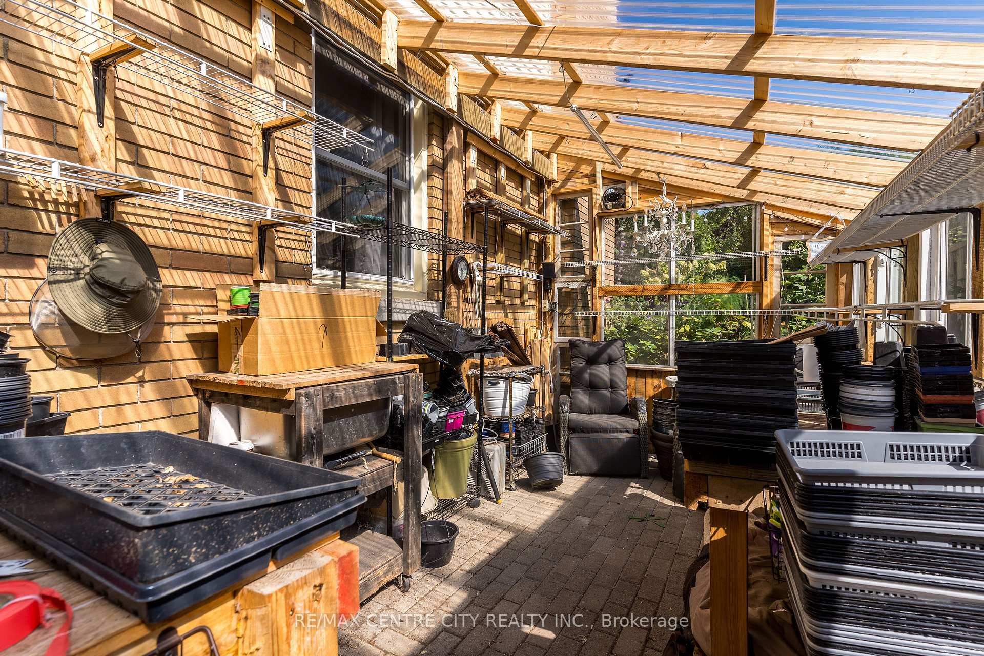 Photo 31 of 33 Turner Avenue, Kitchener — HOMEH