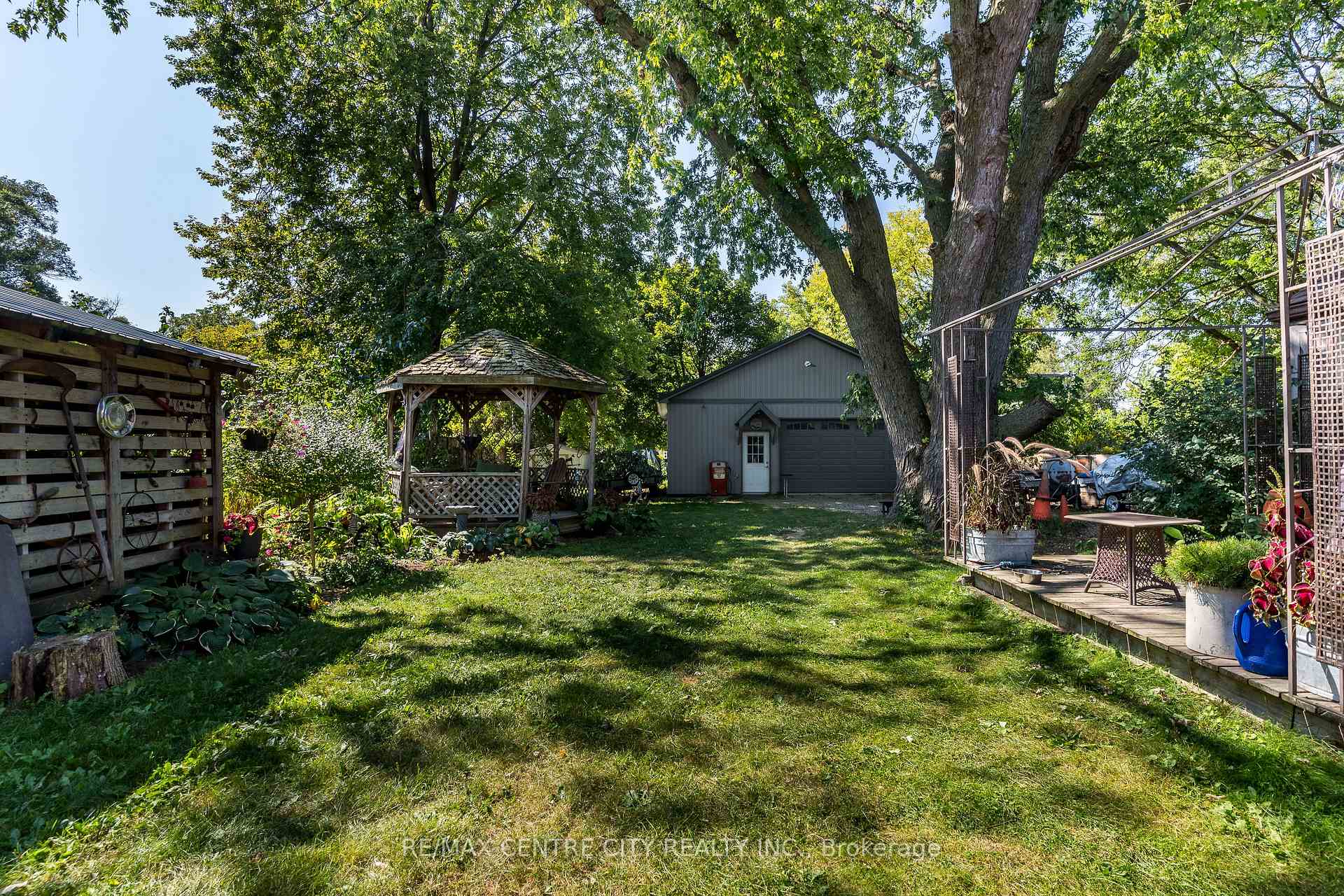 Photo 40 of 33 Turner Avenue, Kitchener — HOMEH
