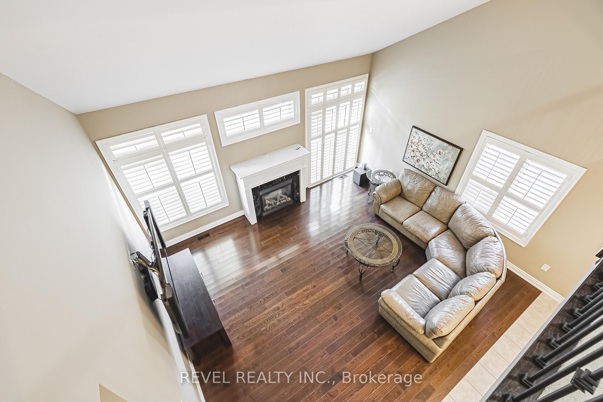 Photo 10 of 664 Serafini Crescent, Milton, Willmott — HOMEH