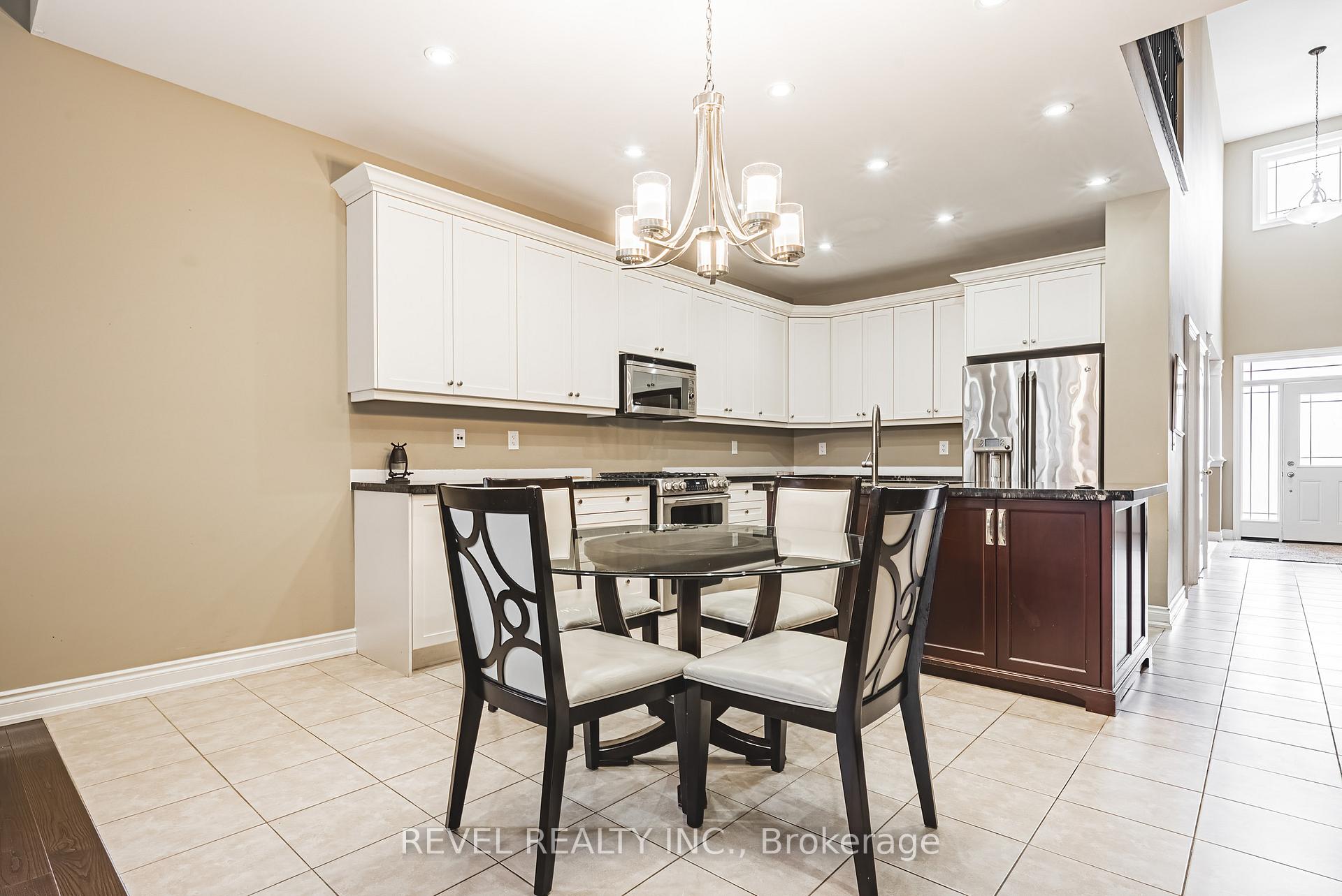 Photo 11 of 664 Serafini Crescent, Milton, Willmott — HOMEH
