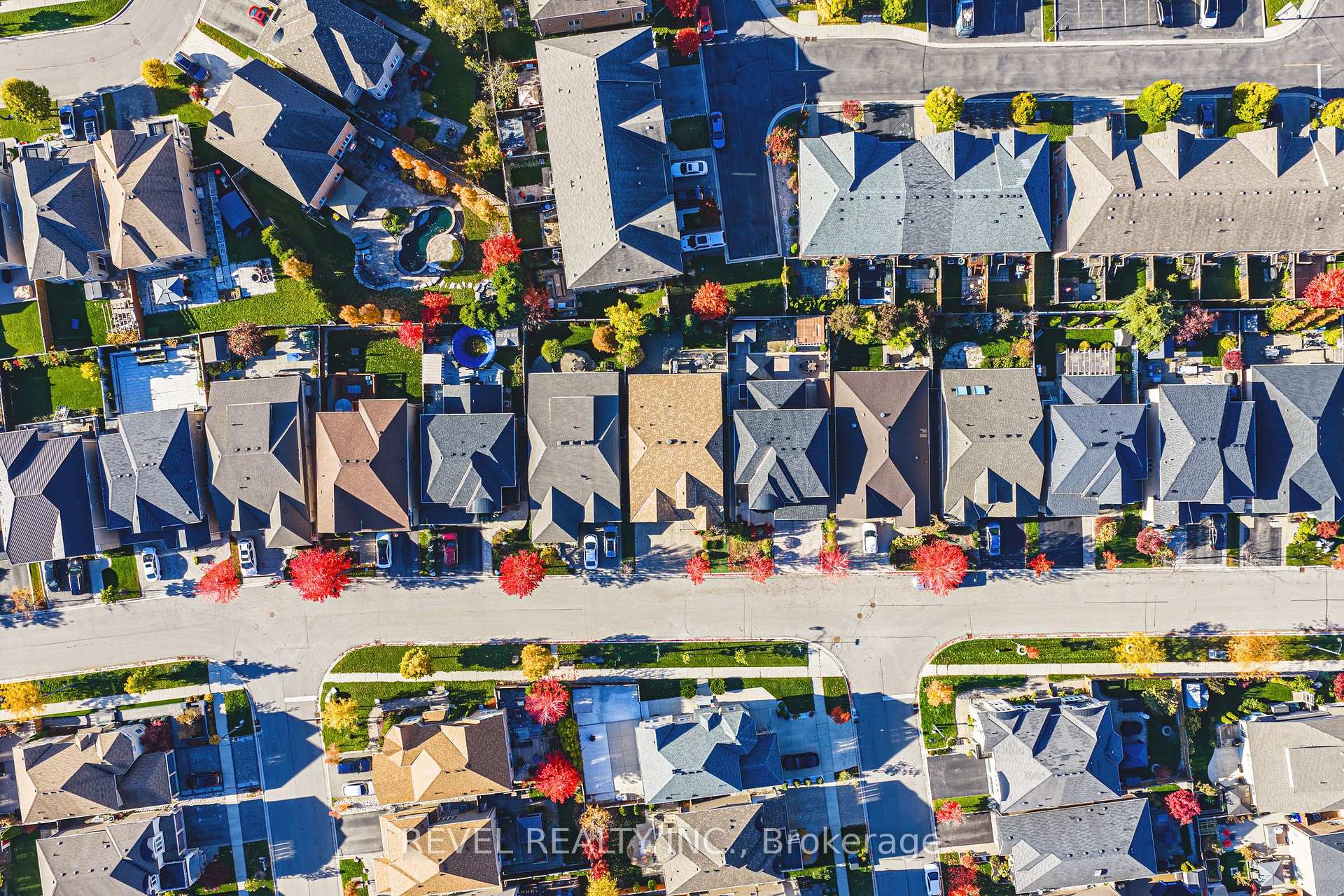 Photo 44 of 664 Serafini Crescent, Milton, Willmott — HOMEH