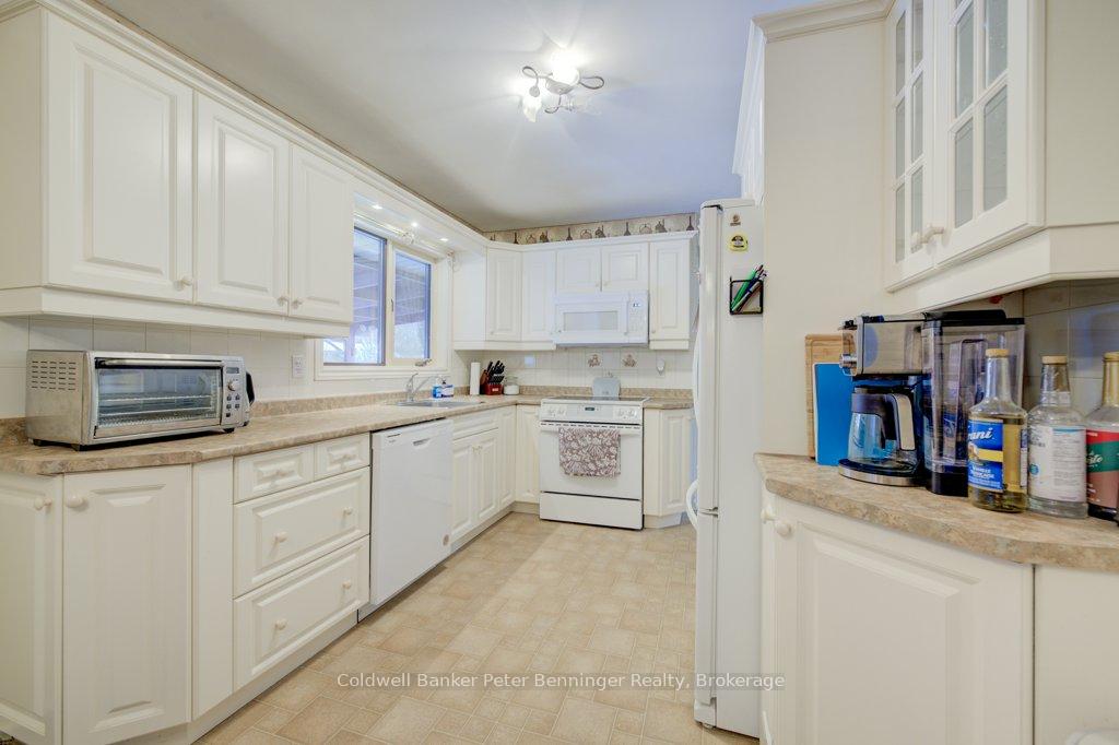 Photo 10 of 87 Massey Avenue, Kitchener — HOMEH