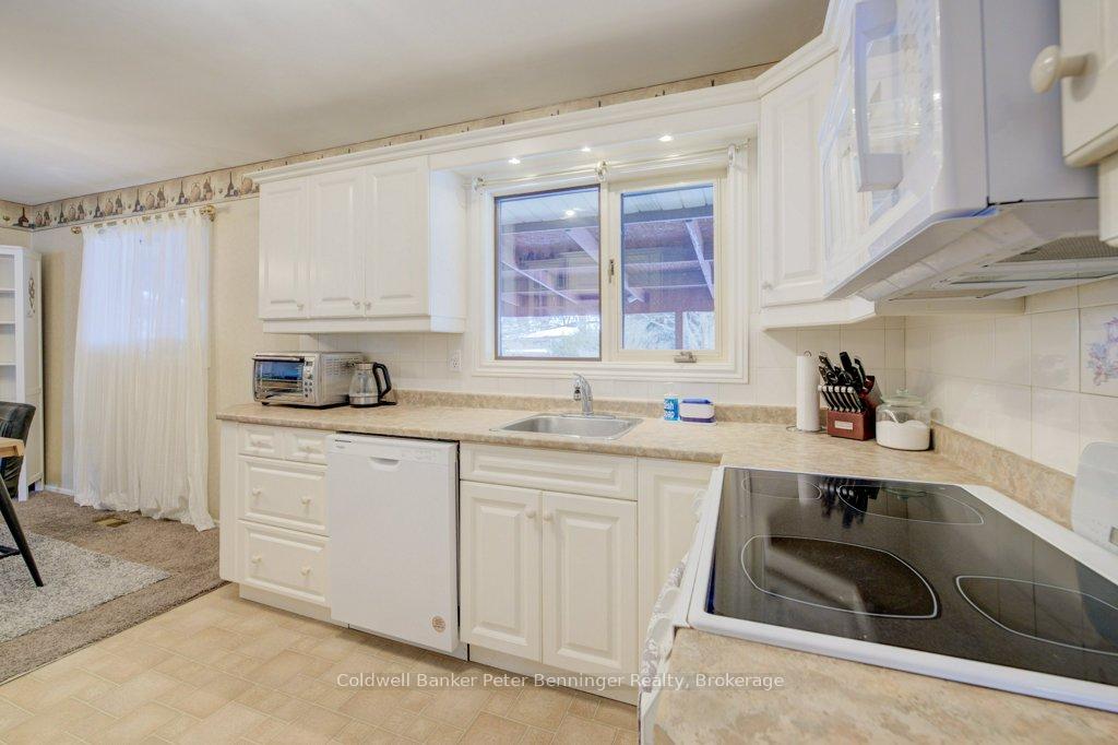 Photo 12 of 87 Massey Avenue, Kitchener — HOMEH