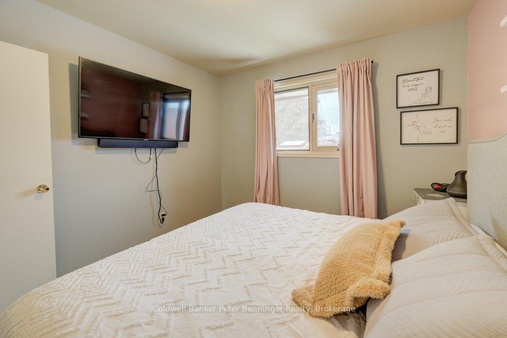 Photo 17 of 87 Massey Avenue, Kitchener — HOMEH