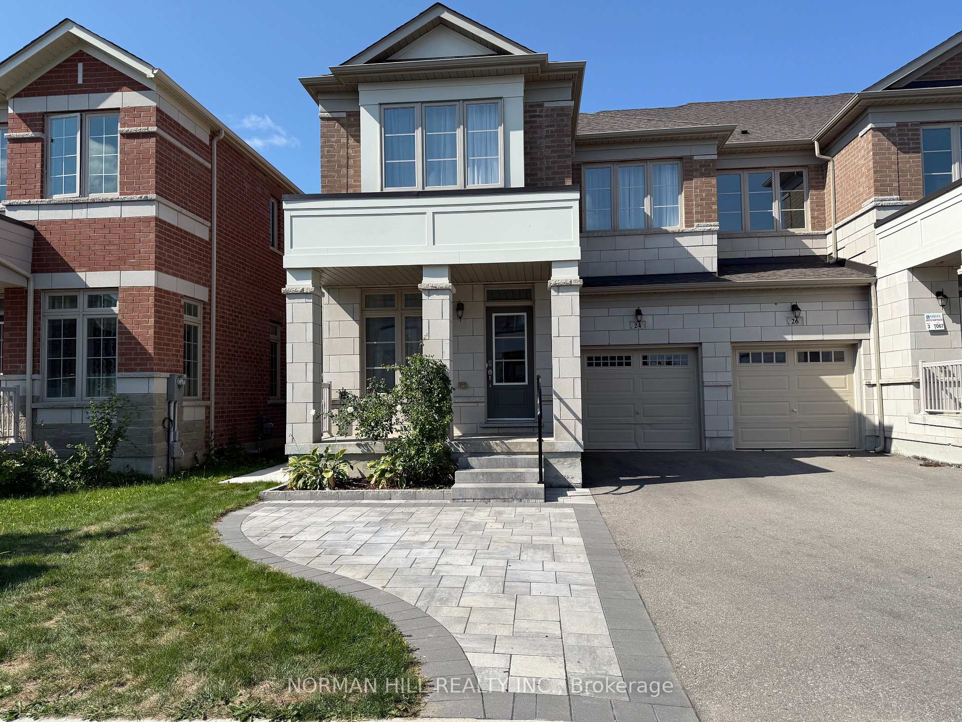Photo 2 of 24 Decast Crescent, Markham, Box Grove — HOMEH