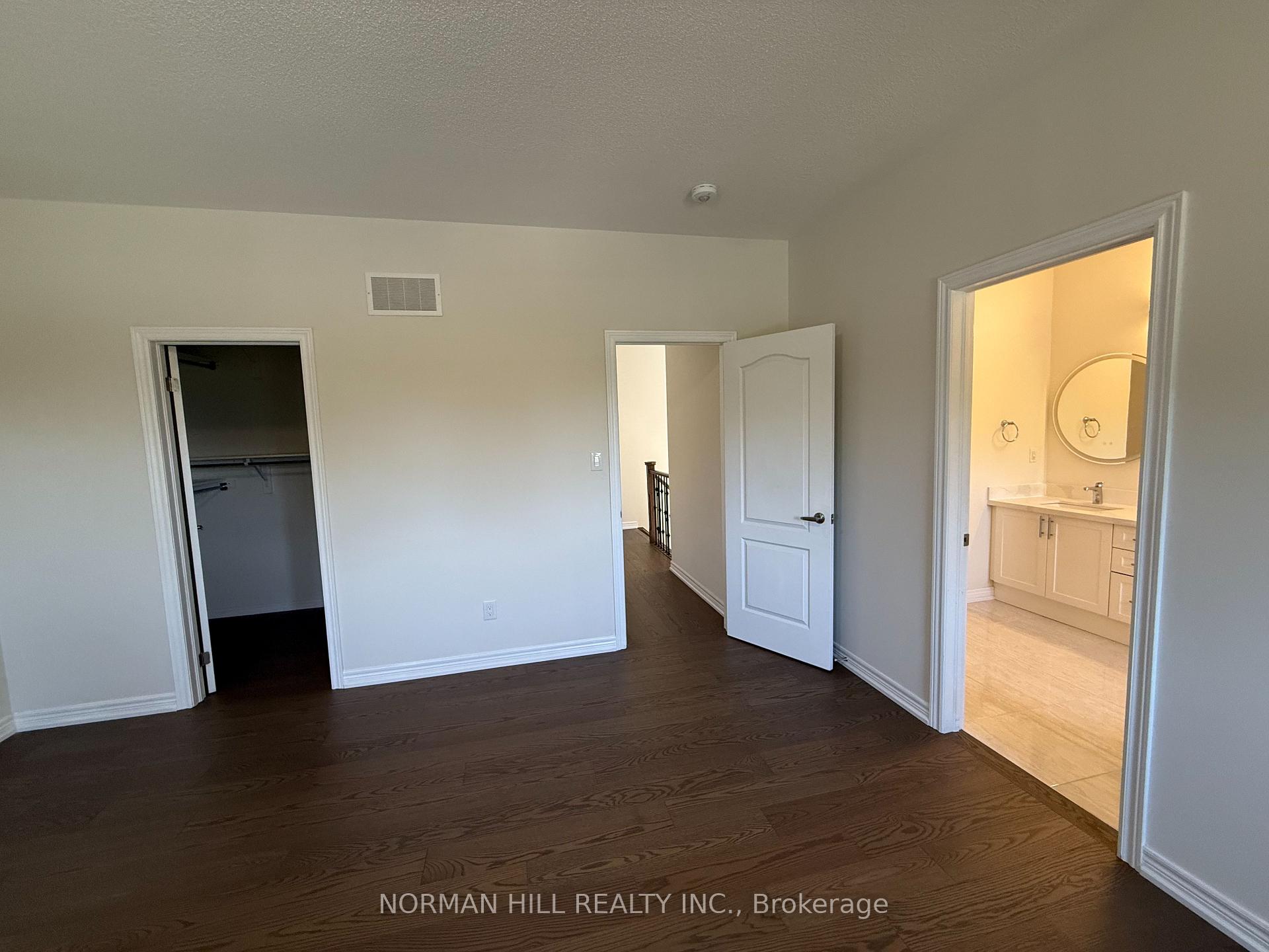 Photo 11 of 24 Decast Crescent, Markham, Box Grove — HOMEH