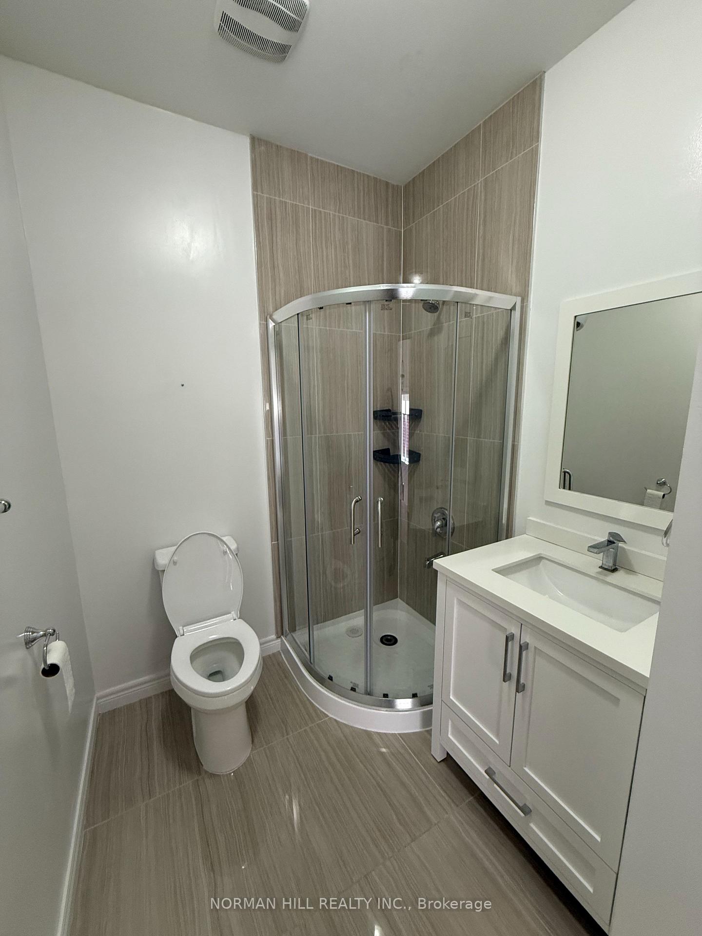 Photo 16 of 24 Decast Crescent, Markham, Box Grove — HOMEH