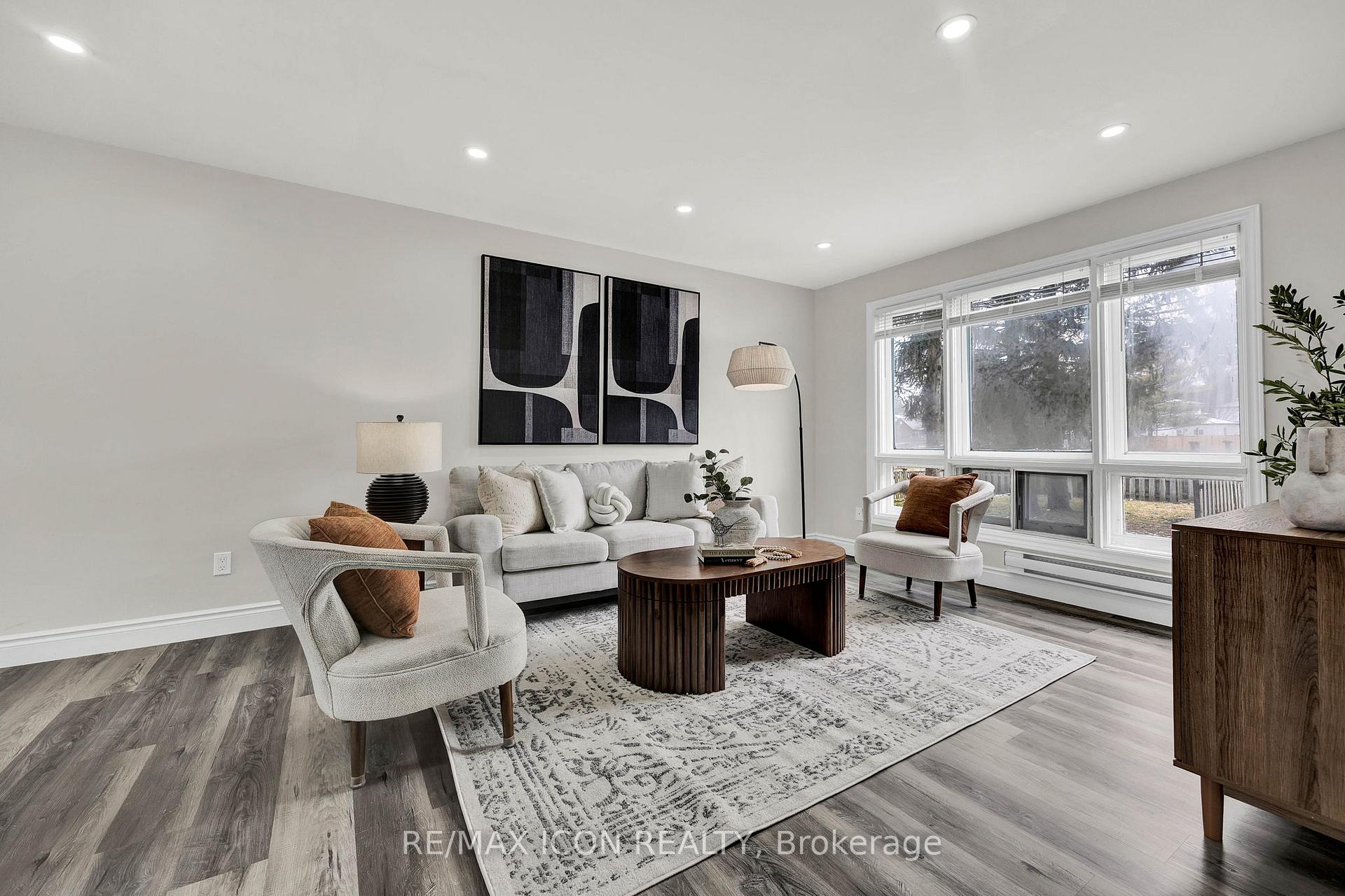 Photo 4 of 6 Ralgreen Crescent, Kitchener — HOMEH