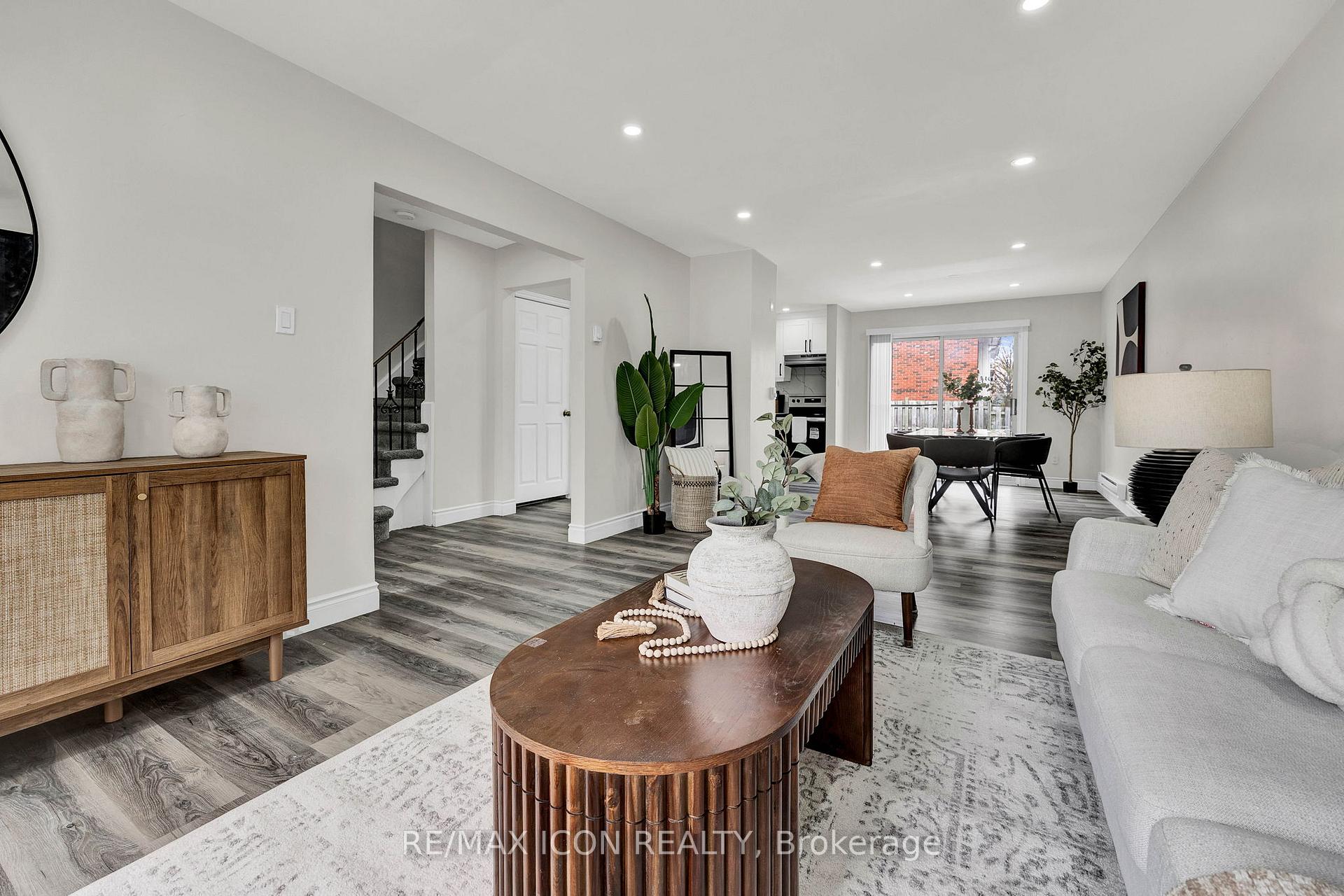 Photo 9 of 6 Ralgreen Crescent, Kitchener — HOMEH