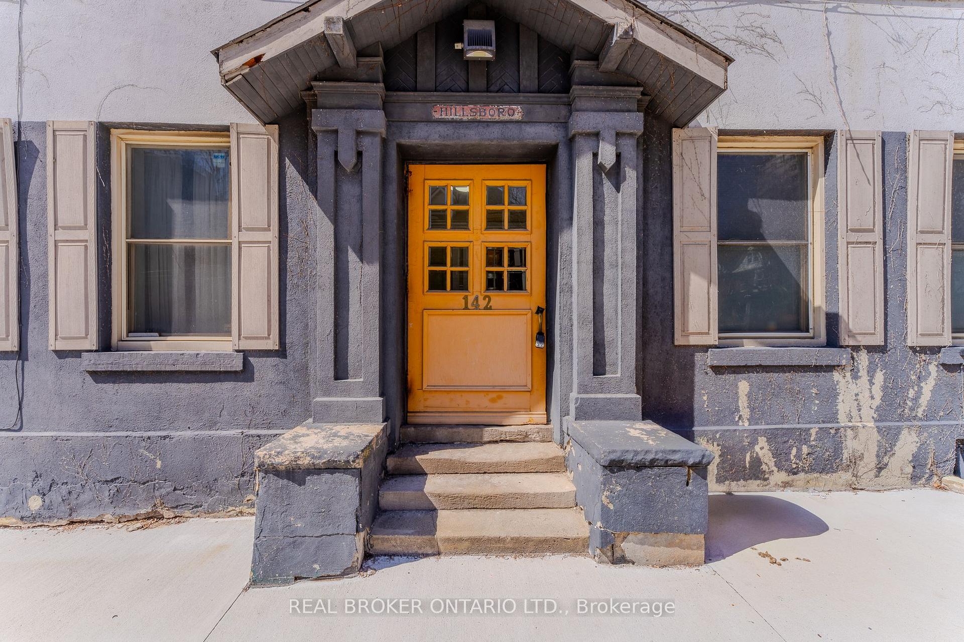 Photo 2 of Unit 8, 142 Caroline Street S, Hamilton, Durand — HOMEH