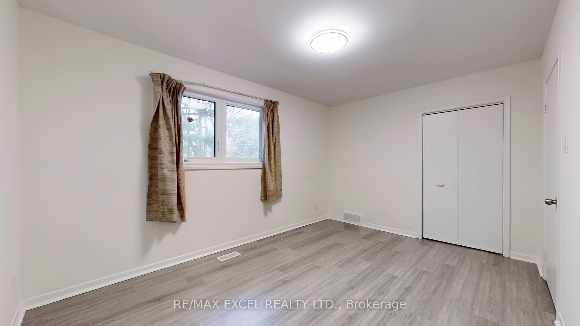 Photo 12 of 12 Lakevista Avenue, Markham, Bullock — HOMEH