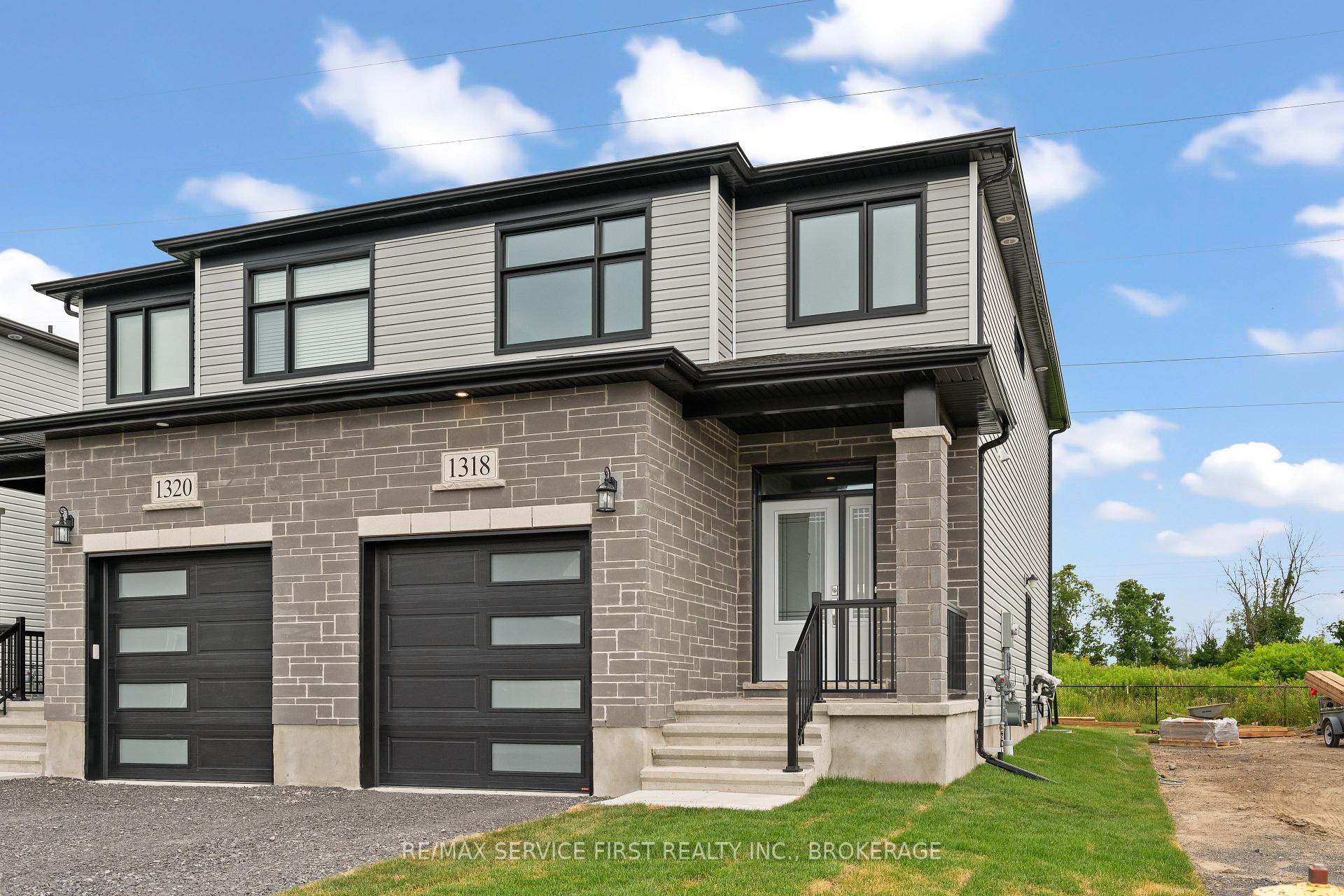 Photo 2 of 1318 Ottawa Street, Kingston, City Northwest — HOMEH