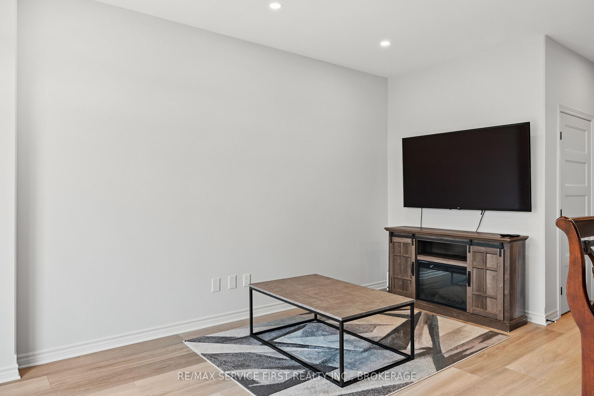 Photo 7 of 1318 Ottawa Street, Kingston, City Northwest — HOMEH