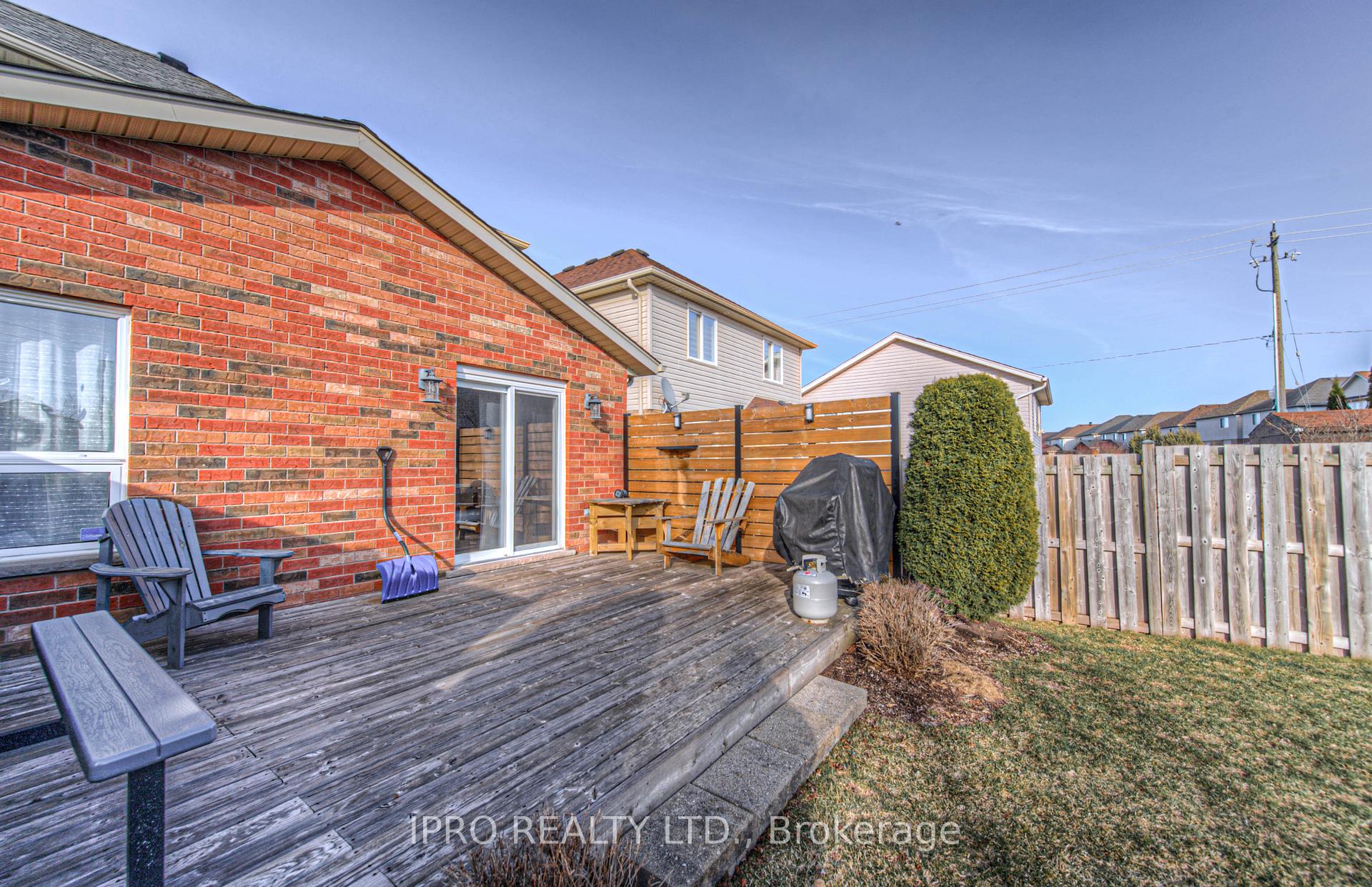 Photo 30 of 366 Steepleridge Street, Kitchener — HOMEH
