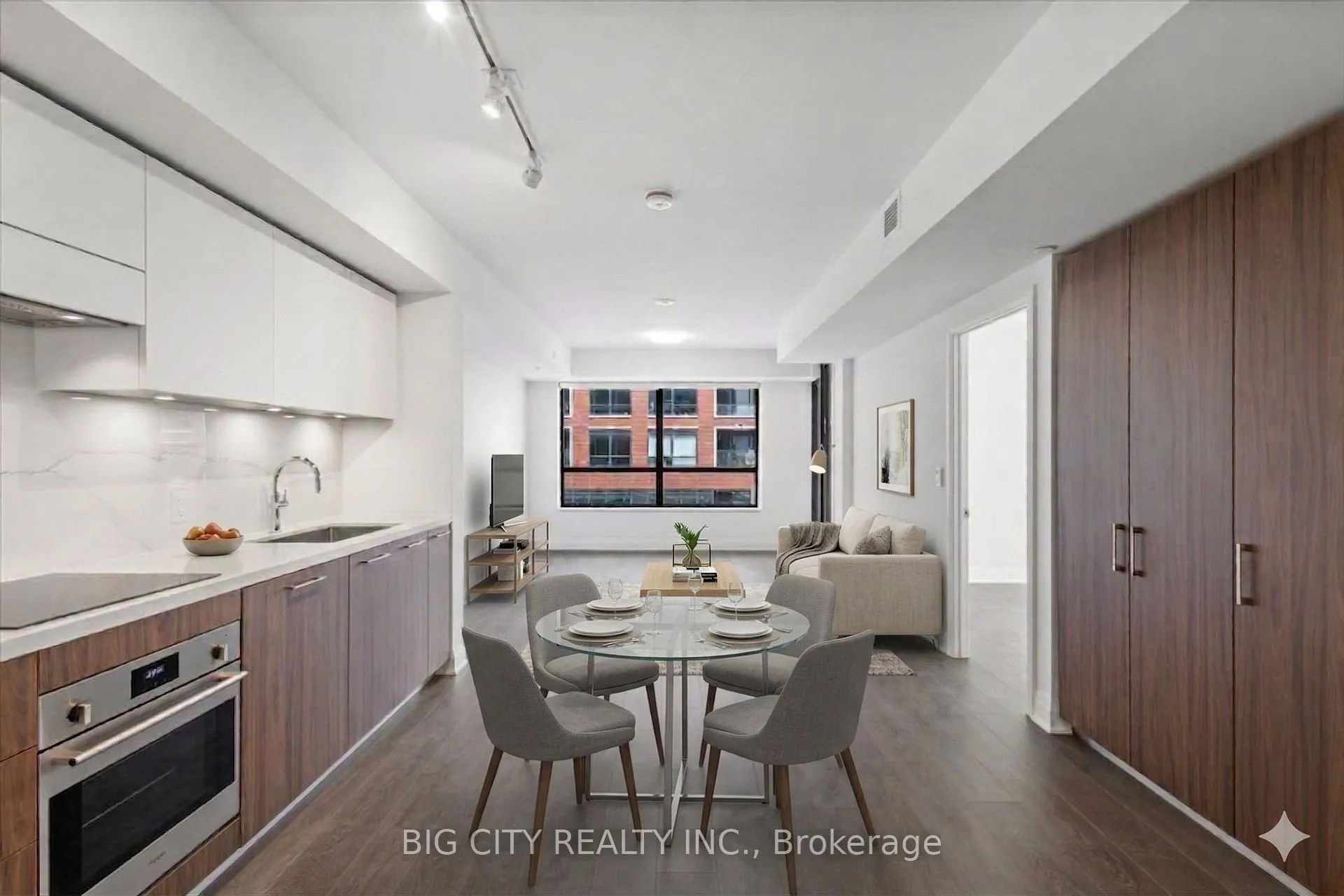 Front of Unit 305, 33 Frederick Todd Way