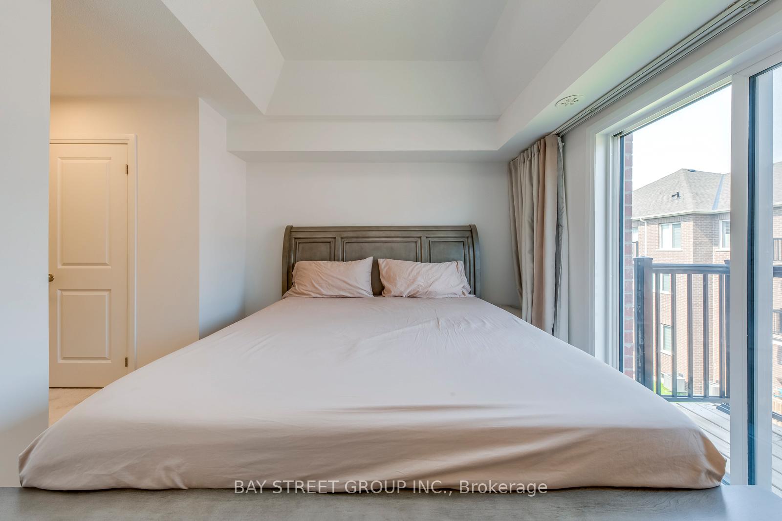 Photo 29 of 33 Sissons Way, Markham, Cedar Grove — HOMEH