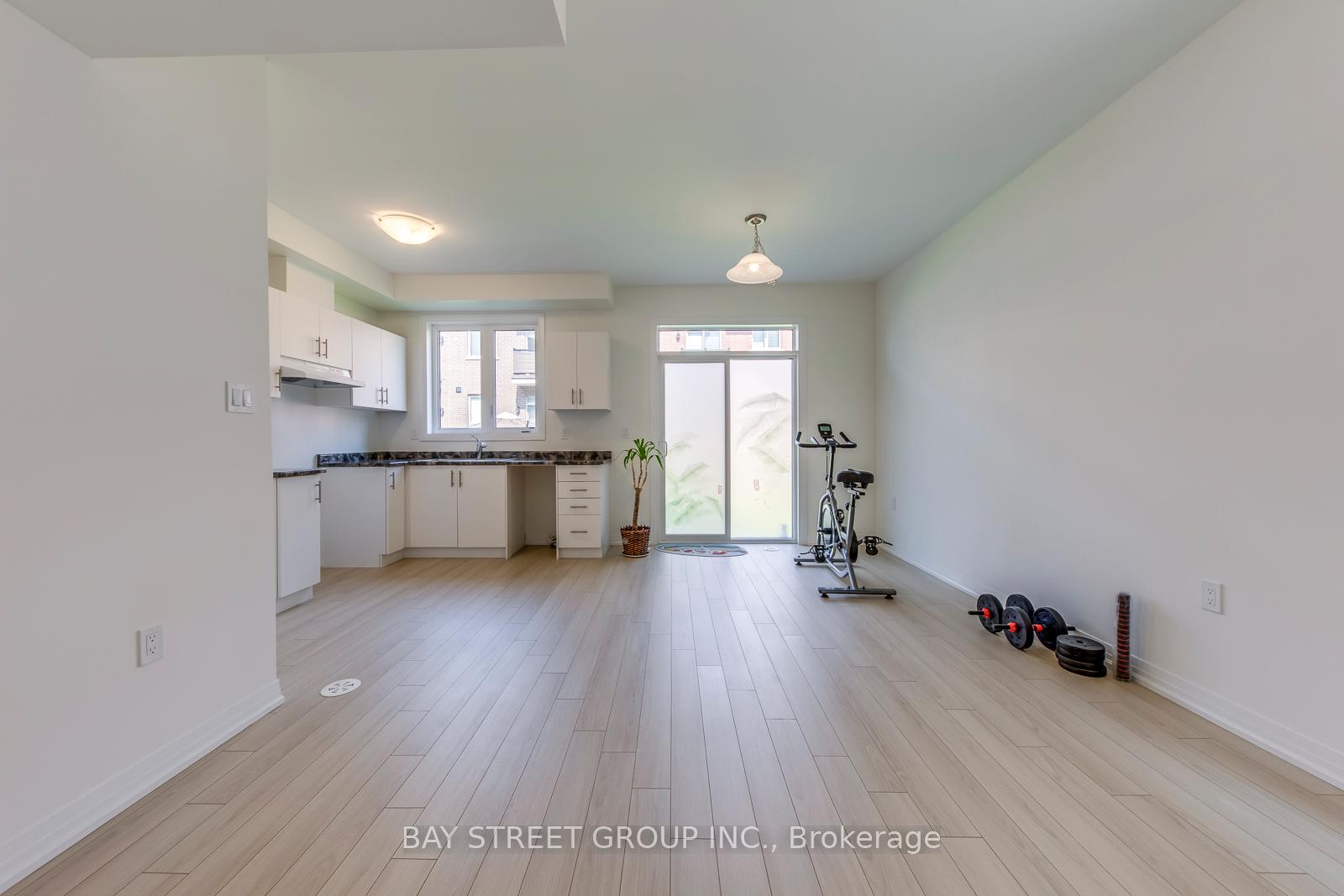 Photo 37 of 33 Sissons Way, Markham, Cedar Grove — HOMEH