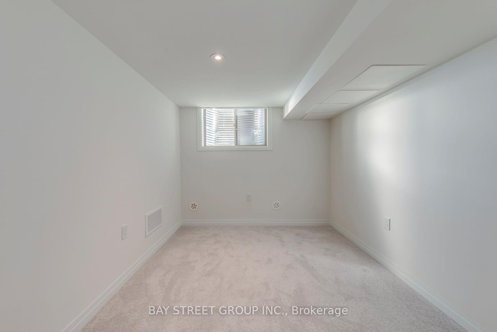 Photo 43 of 33 Sissons Way, Markham, Cedar Grove — HOMEH