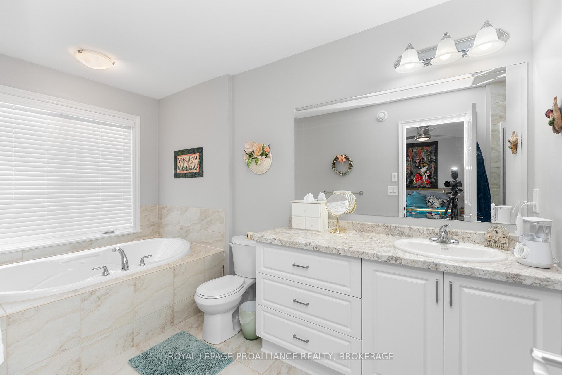 Photo 23 of 1343 Tremont Drive, Kingston, City Northwest — HOMEH