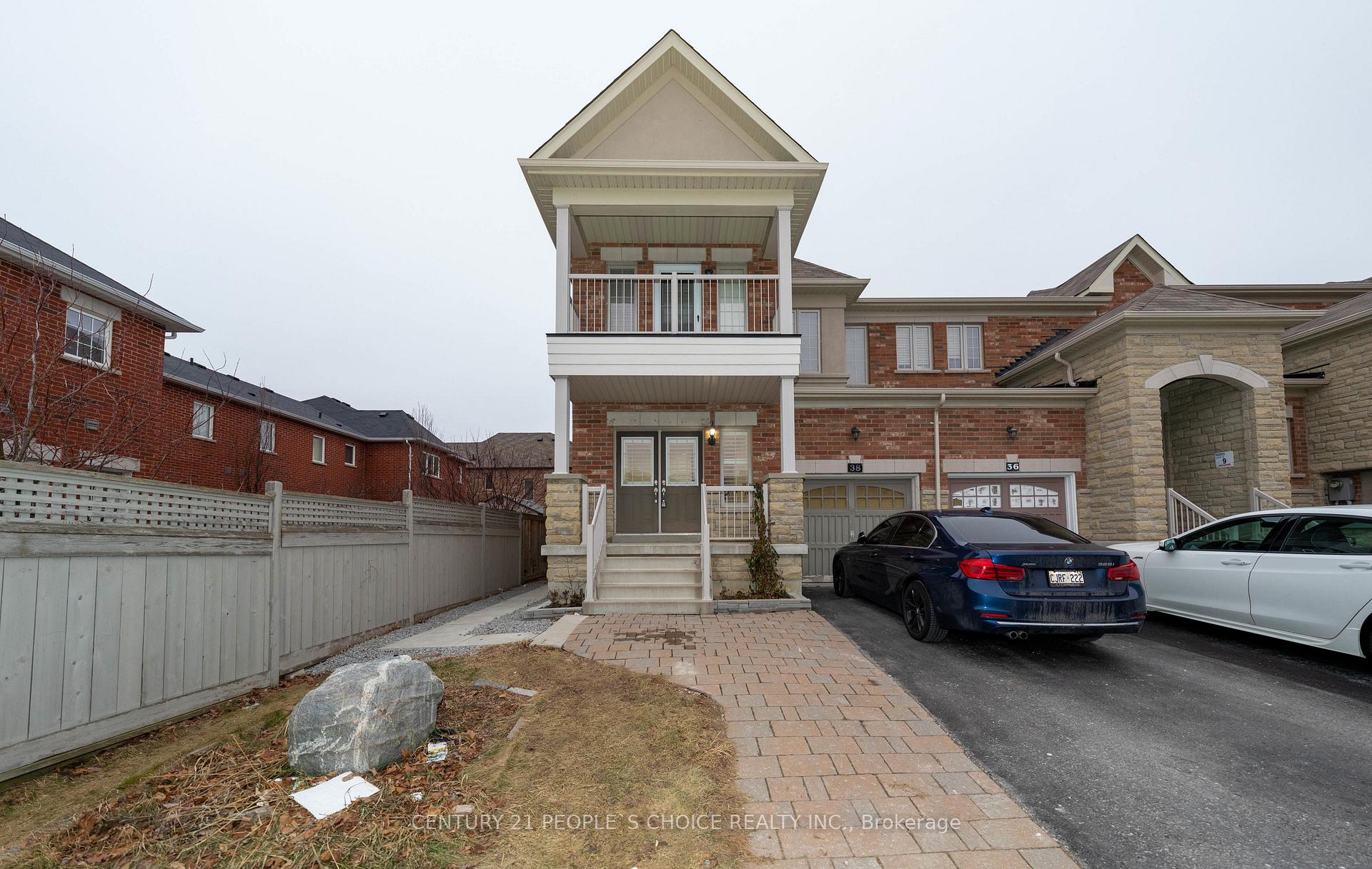 Photo 1 of Unit Upper, 38 Vettese Court, Markham, Box Grove — HOMEH