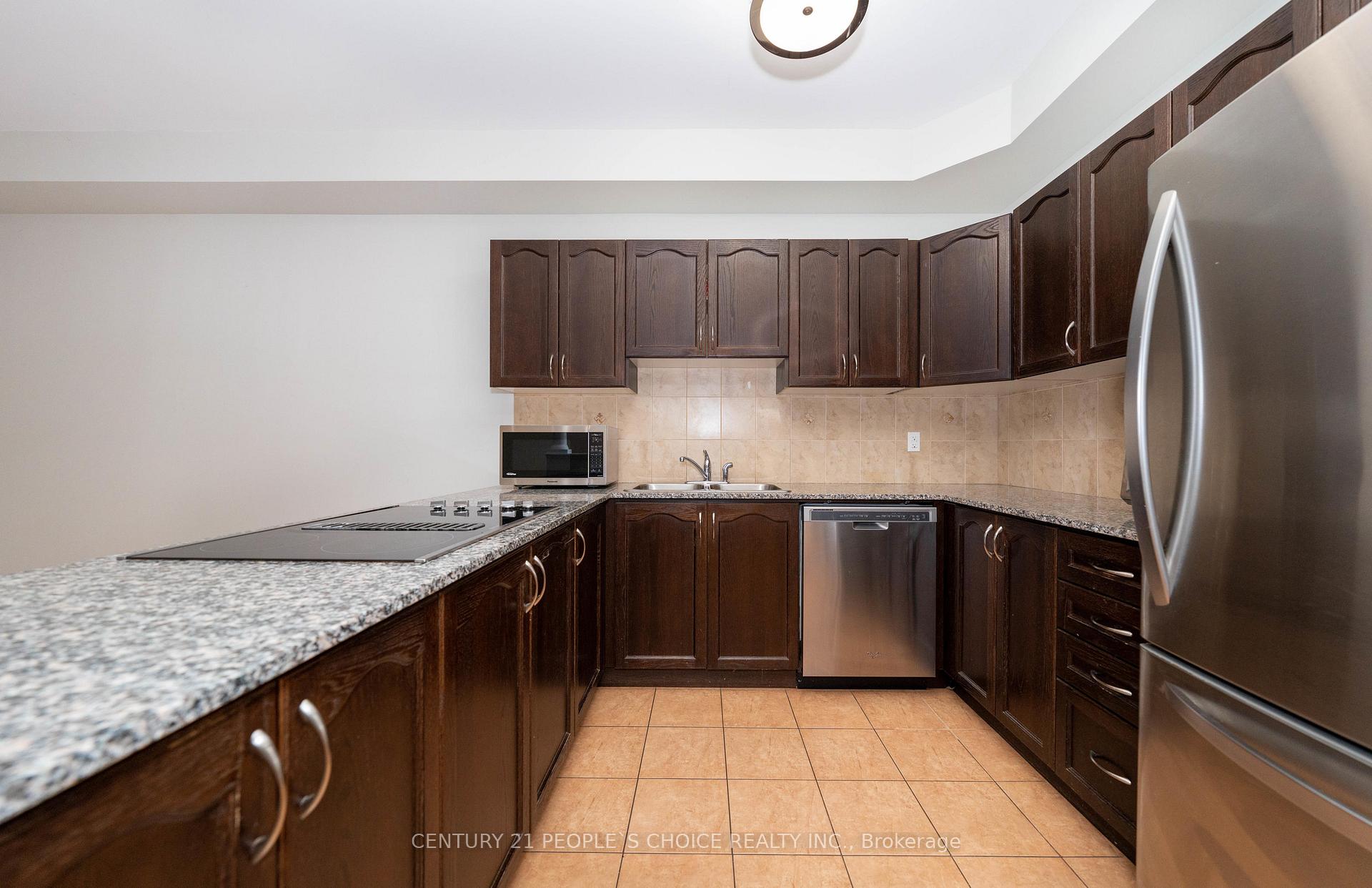 Photo 12 of Unit Upper, 38 Vettese Court, Markham, Box Grove — HOMEH