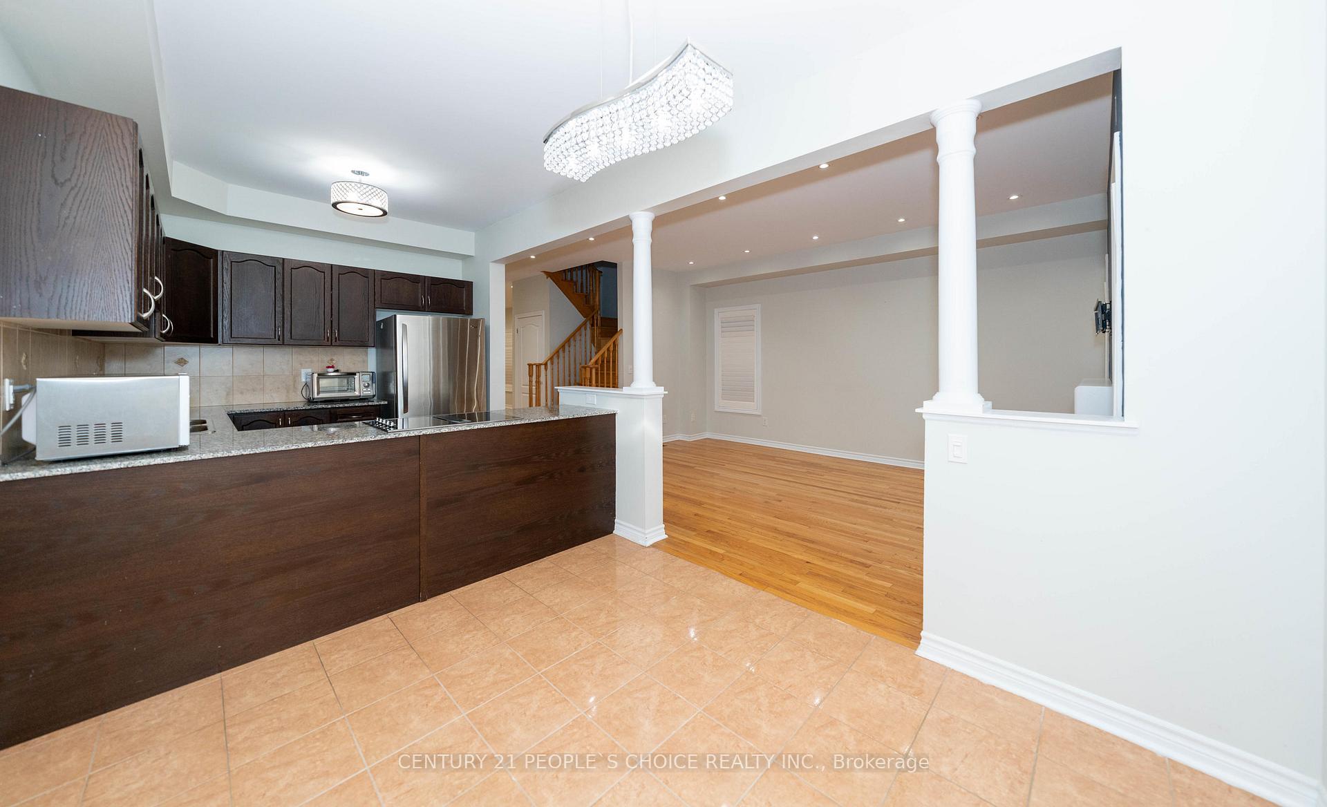 Photo 14 of Unit Upper, 38 Vettese Court, Markham, Box Grove — HOMEH