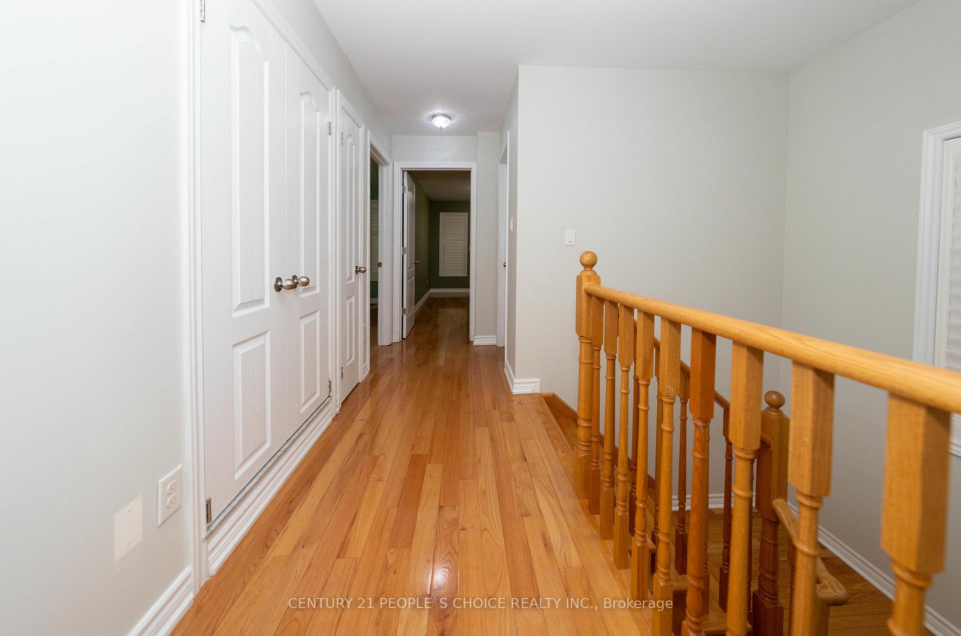Photo 30 of Unit Upper, 38 Vettese Court, Markham, Box Grove — HOMEH
