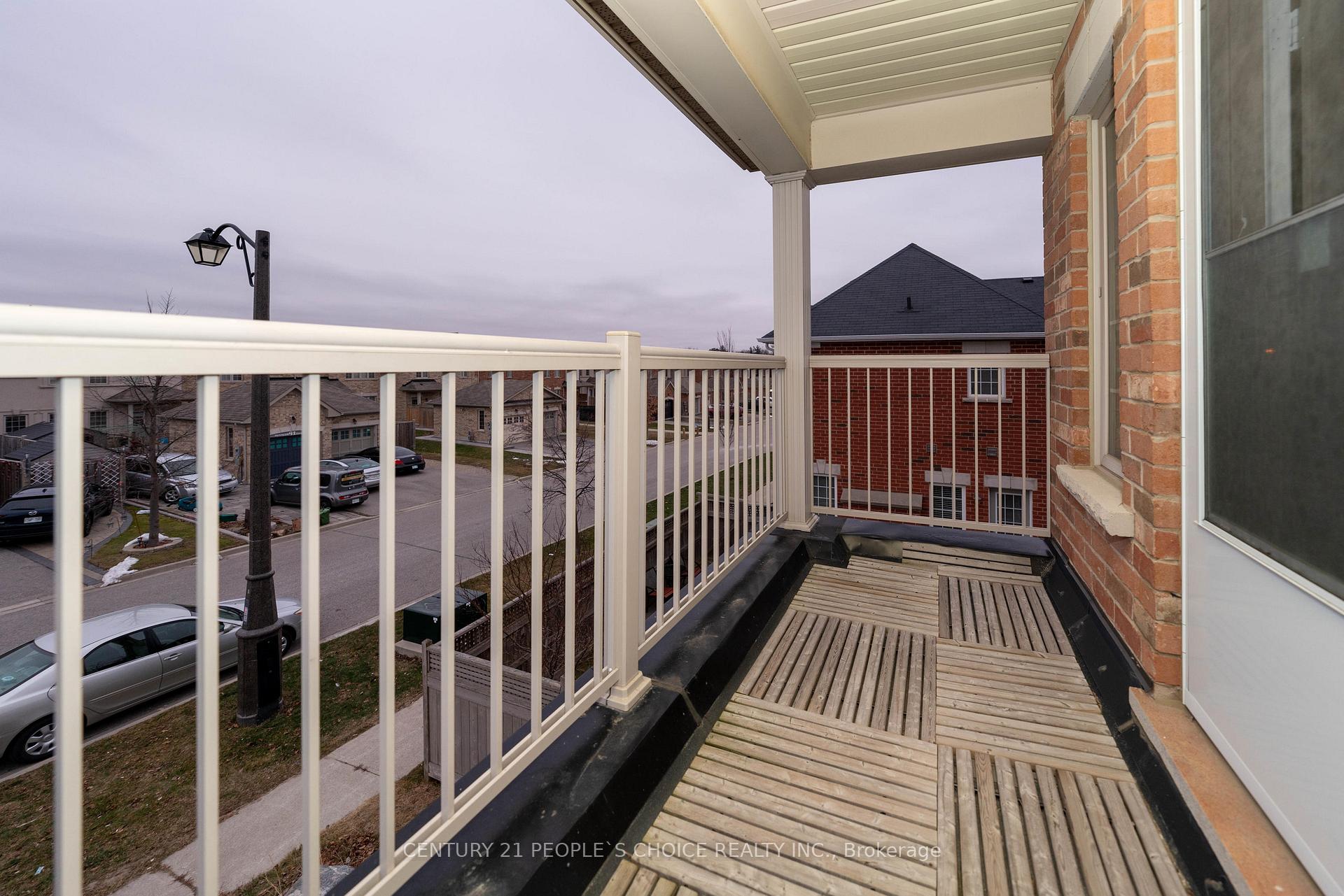 Photo 40 of Unit Upper, 38 Vettese Court, Markham, Box Grove — HOMEH