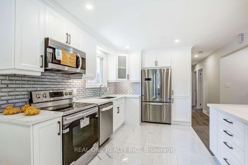 Photo 8 of Unit Upper, 180 Manning Avenue, Hamilton, Greeningdon — HOMEH