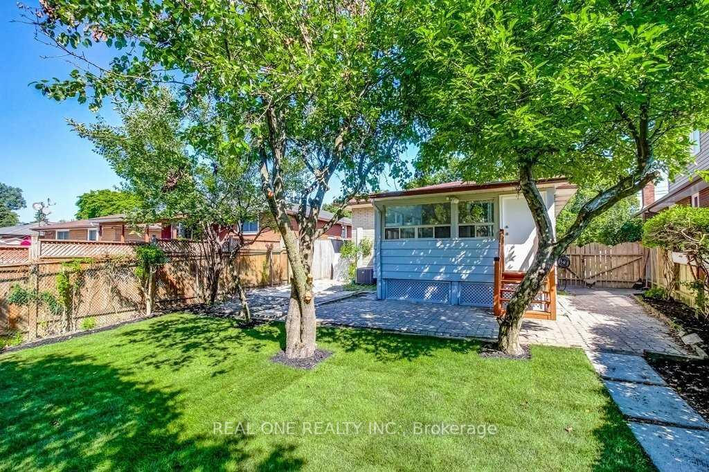 Photo 29 of Unit Upper, 180 Manning Avenue, Hamilton, Greeningdon — HOMEH