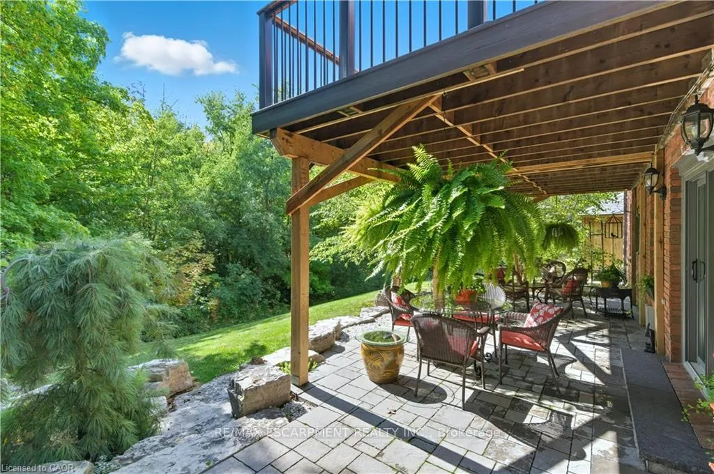 Photo 38 of 9 Mays Crescent, Hamilton, Waterdown — HOMEH
