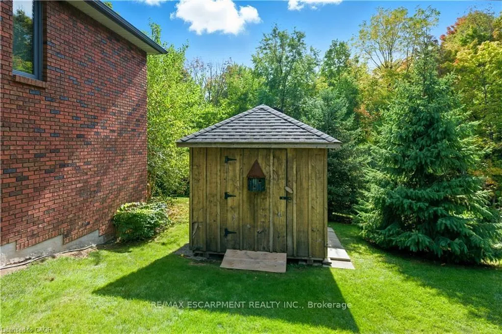 Photo 44 of 9 Mays Crescent, Hamilton, Waterdown — HOMEH