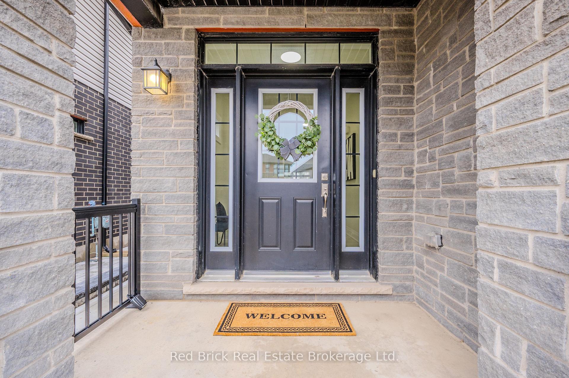 Photo 3 of 321 Woodbine Avenue, Kitchener — HOMEH
